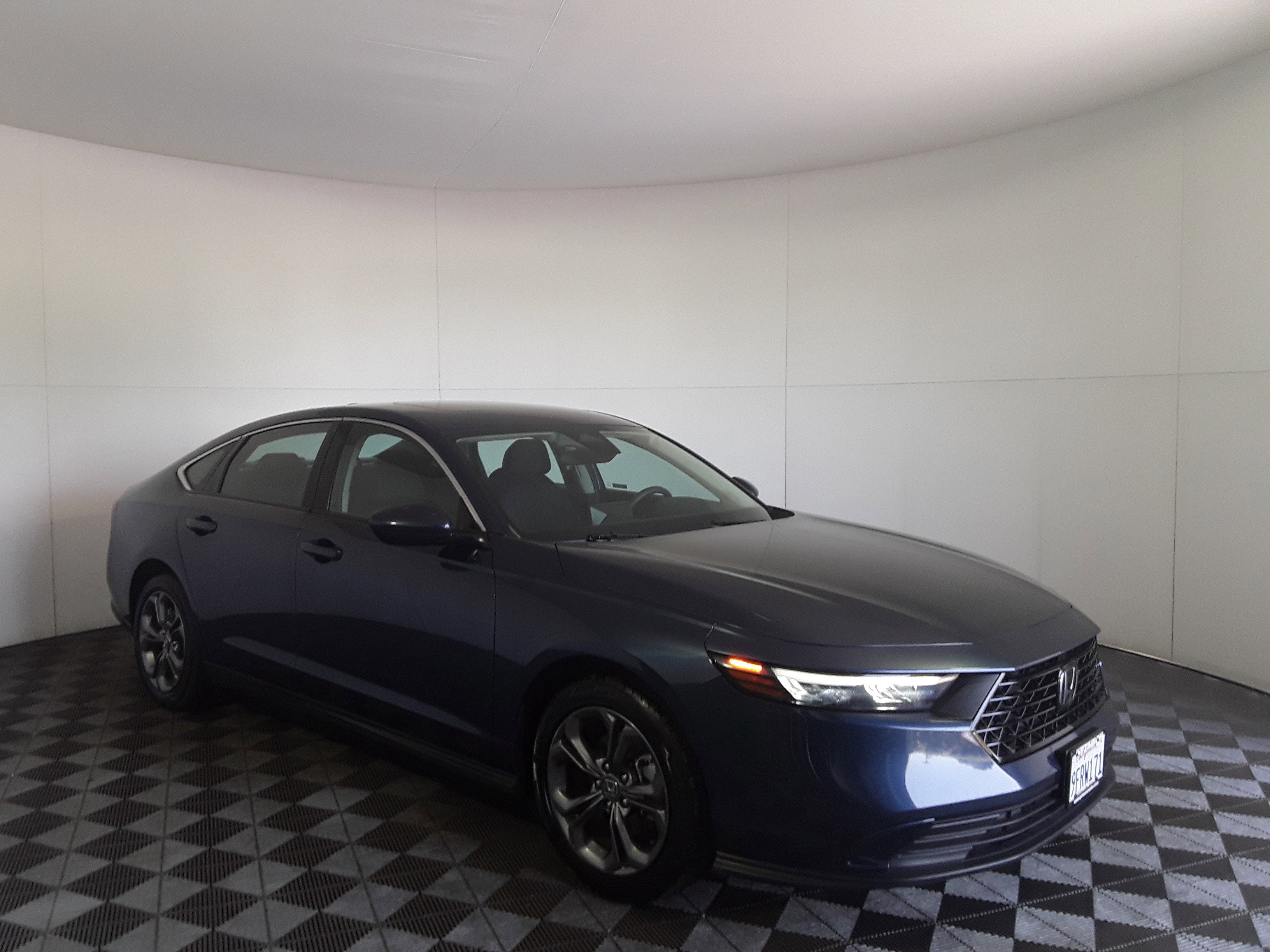 2023 Honda Accord Sedan EX CVT