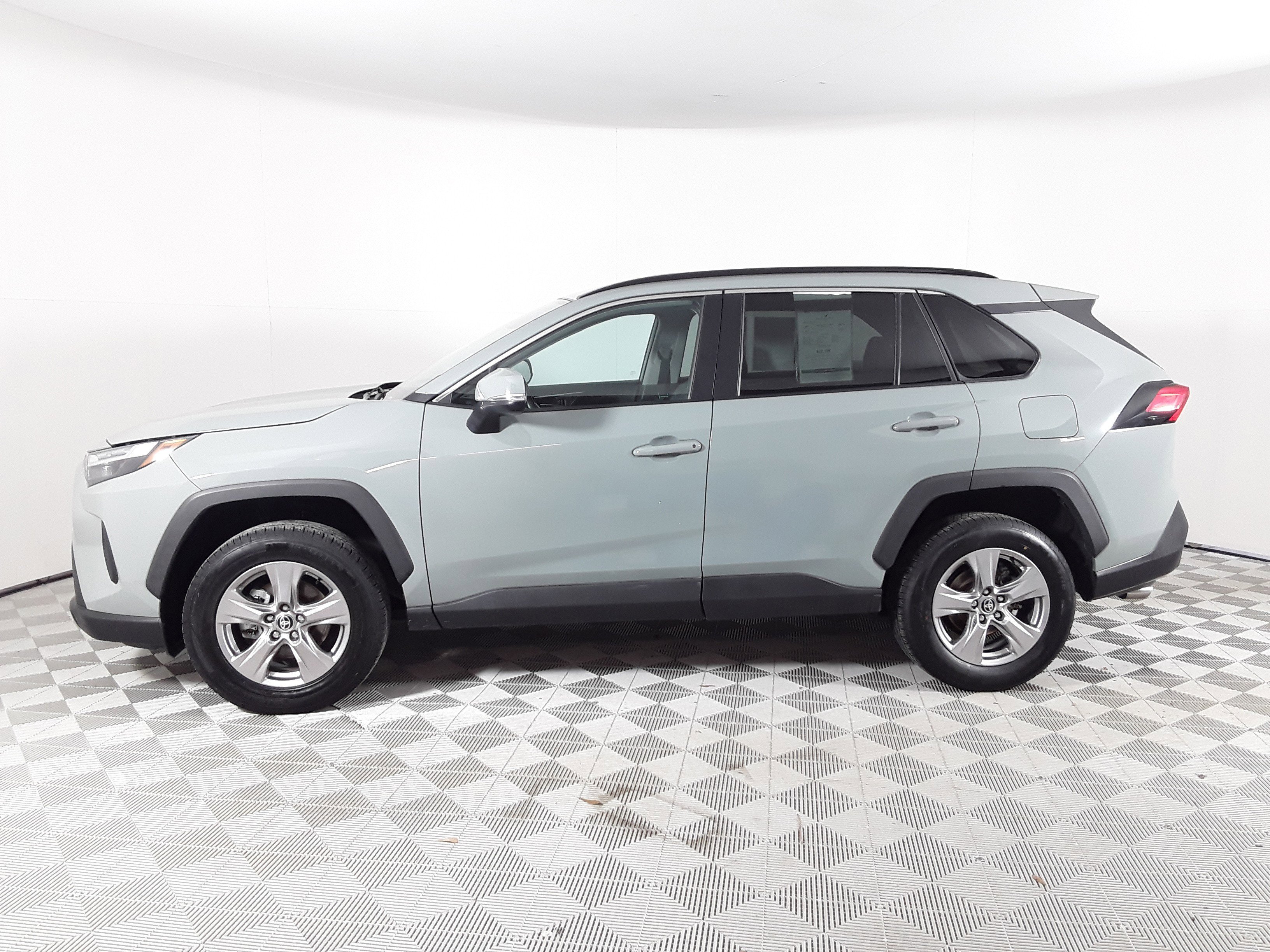 Image 7 of Used 2023 Toyota RAV4 XLE FWD
