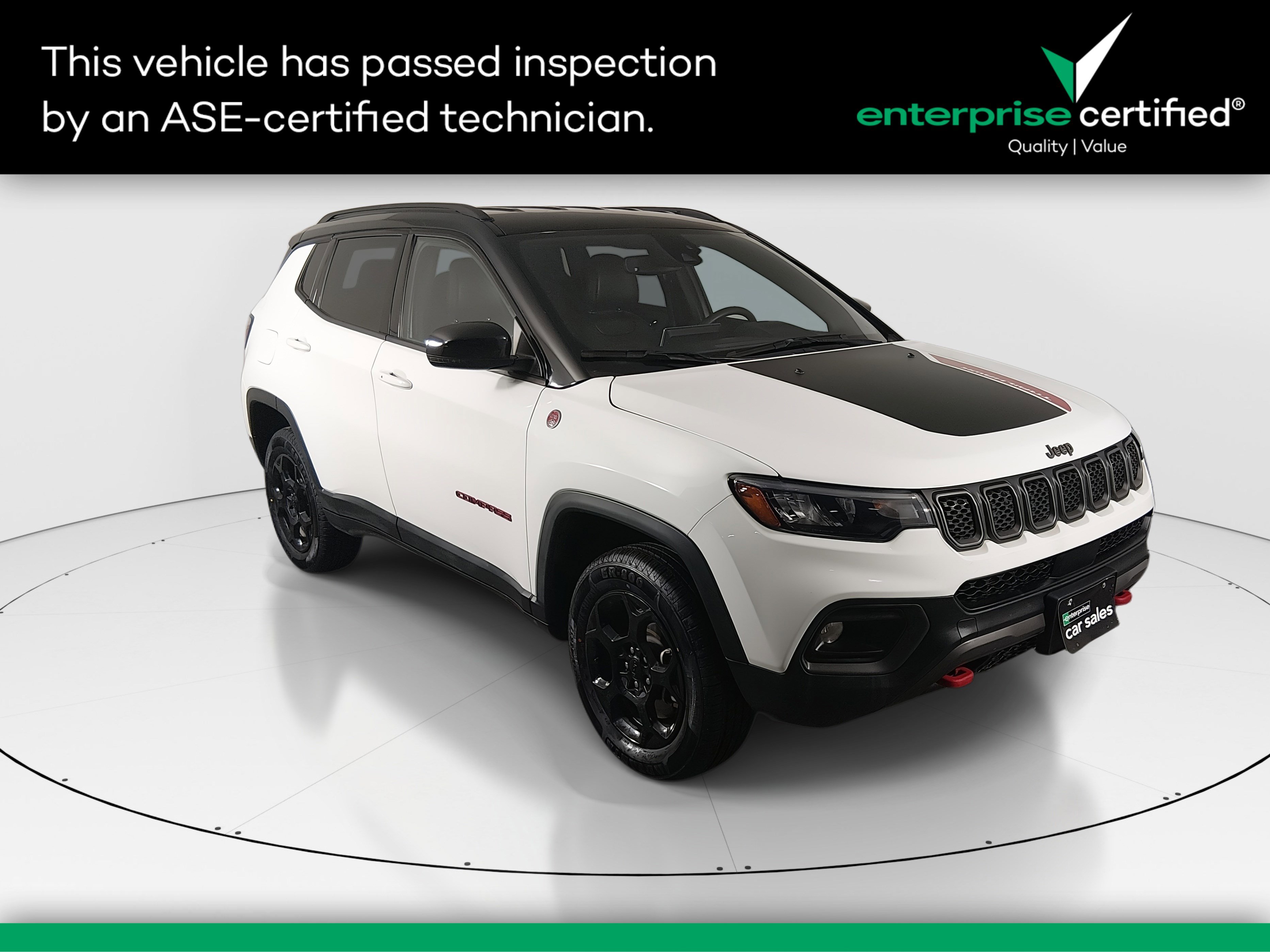 2023 Jeep Compass Trailhawk's photo