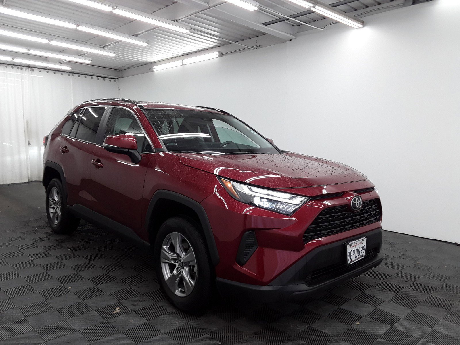 2023 Toyota RAV4 XLE FWD