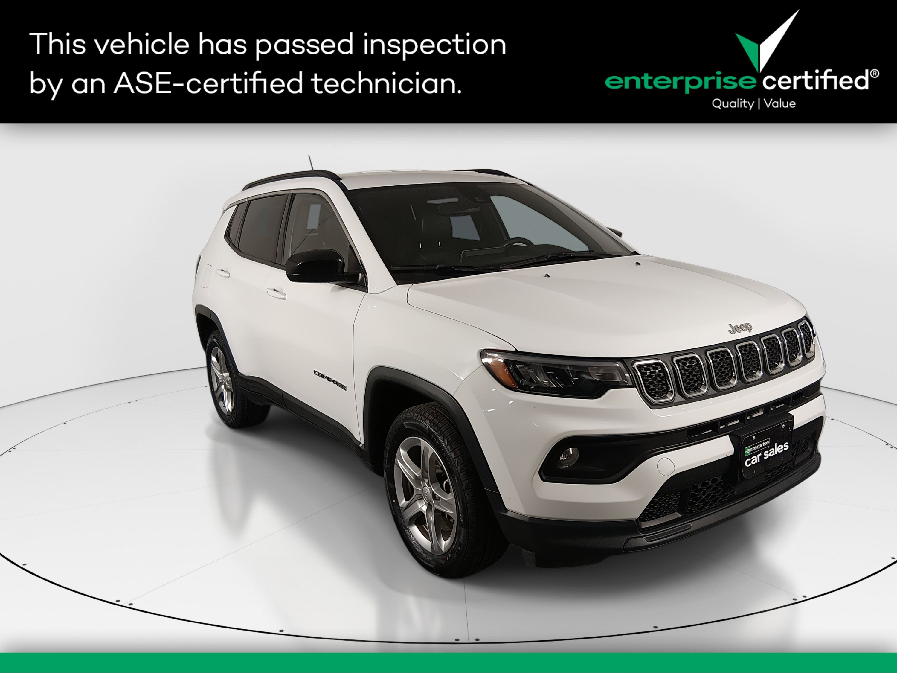 2024 Jeep Compass Latitude's photo