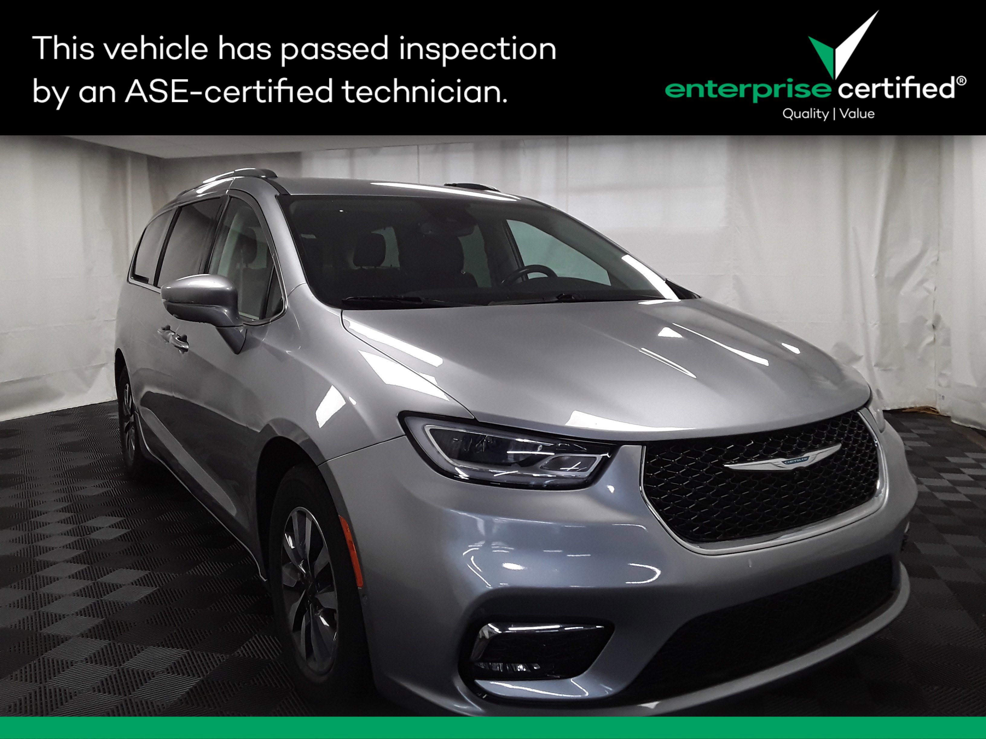 2021 Chrysler Pacifica Hybrid Touring L FWD