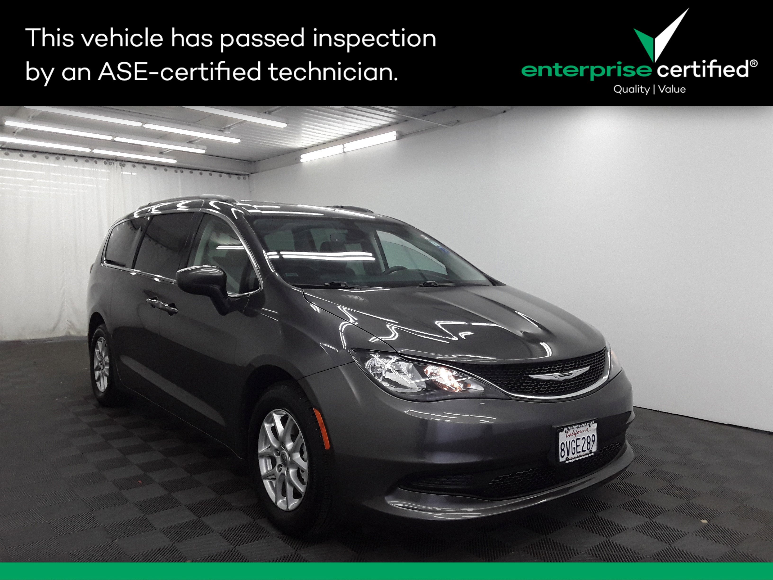 2021 Chrysler Voyager LXI FWD