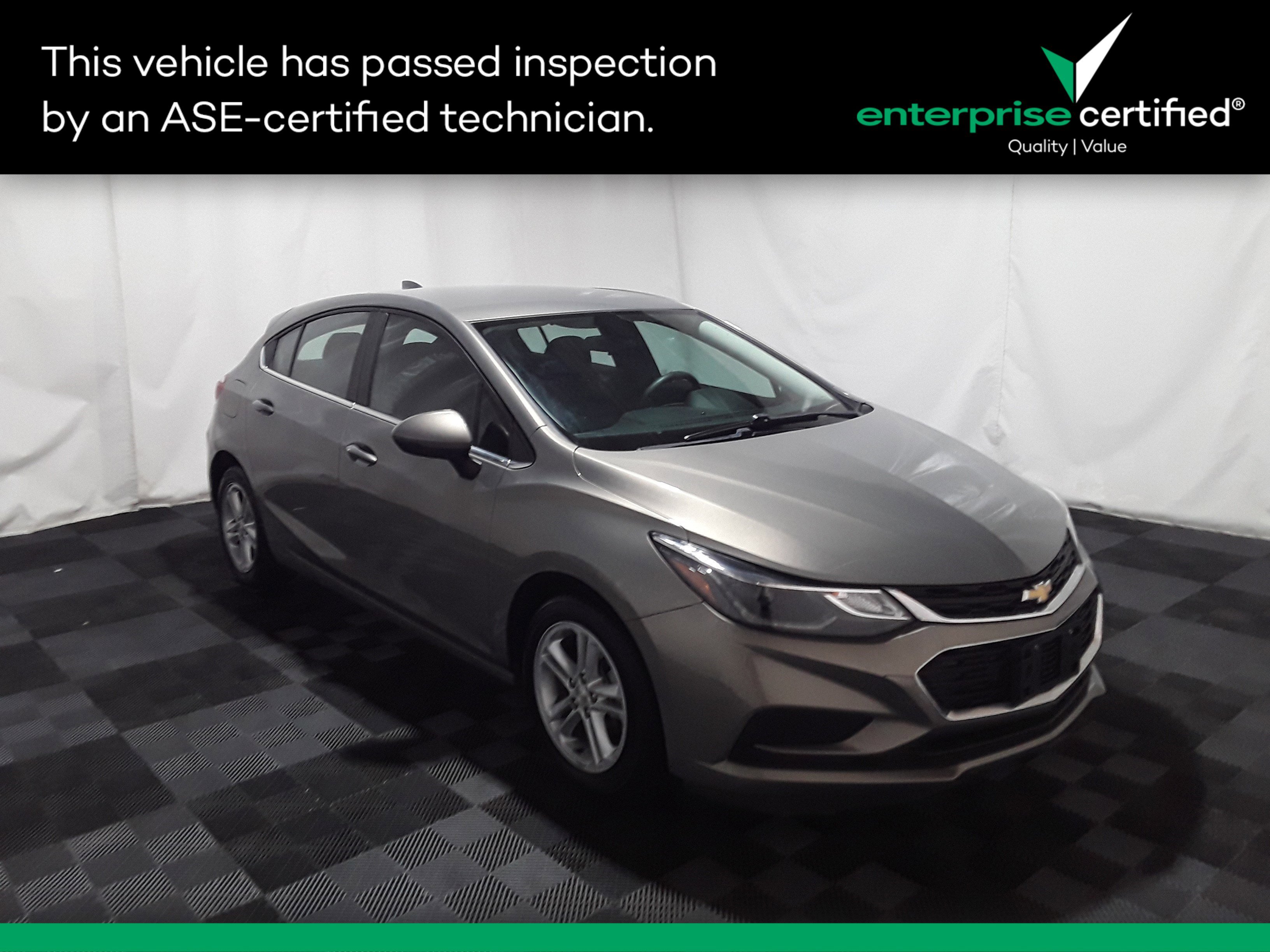 Used 2017 Chevrolet Cruze 4dr HB 1.4L LT w/1SD