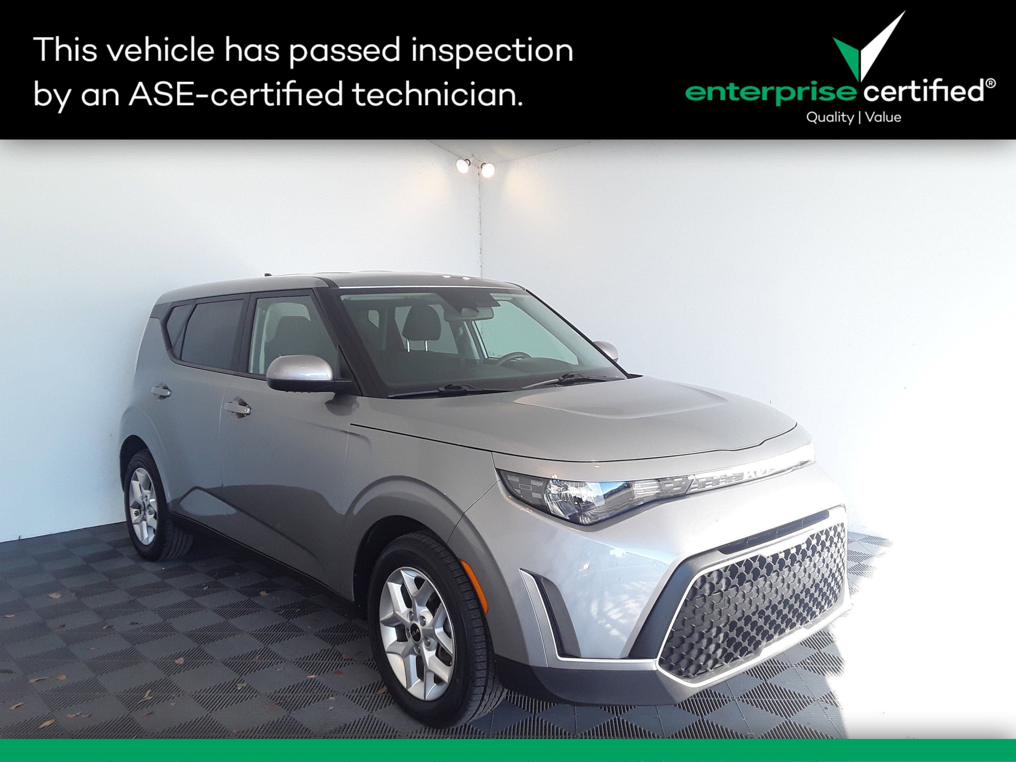 Used 2024 Kia Soul LX IVT