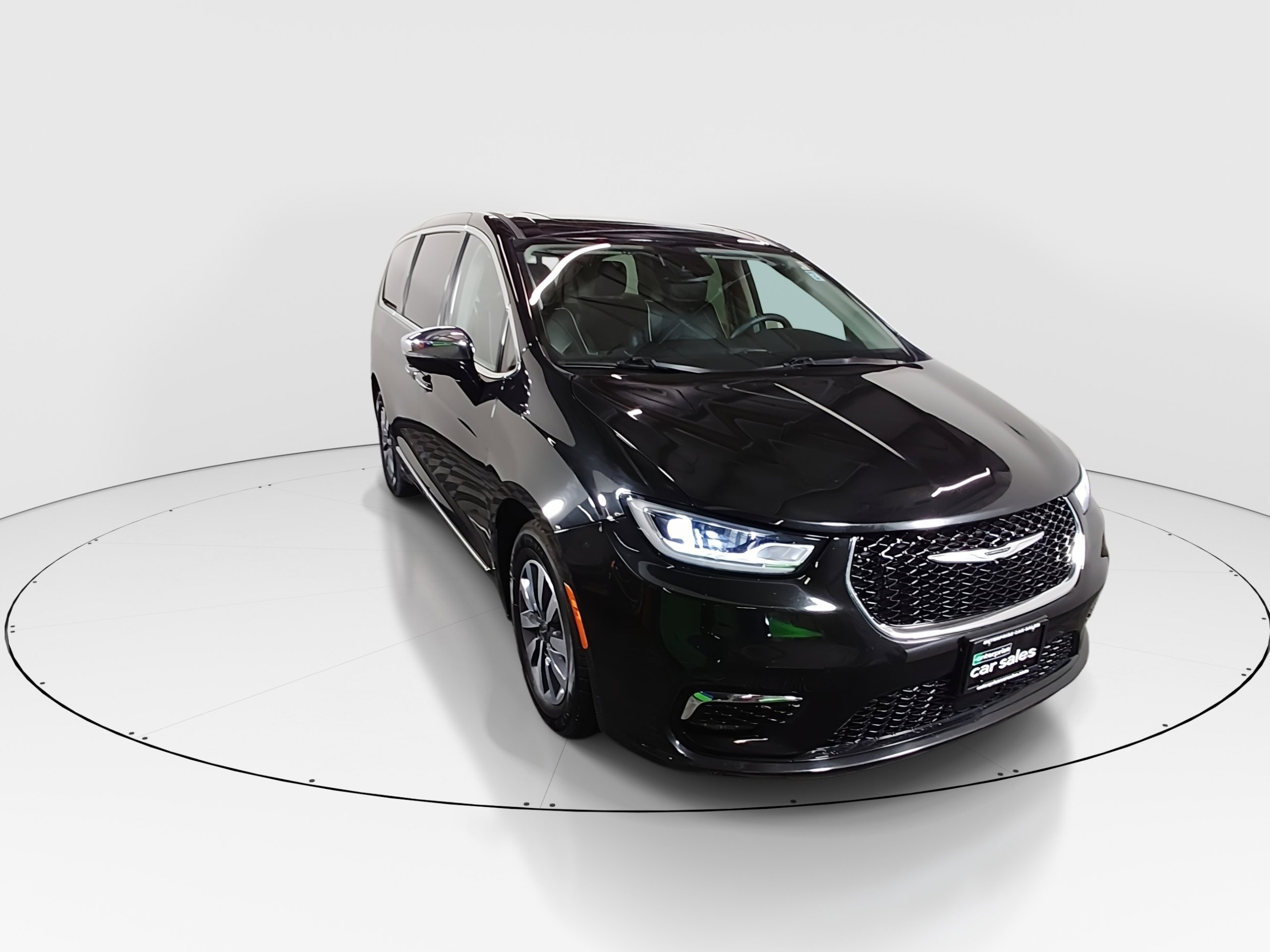 Used 2023 Chrysler Pacifica Hybrid Limited FWD