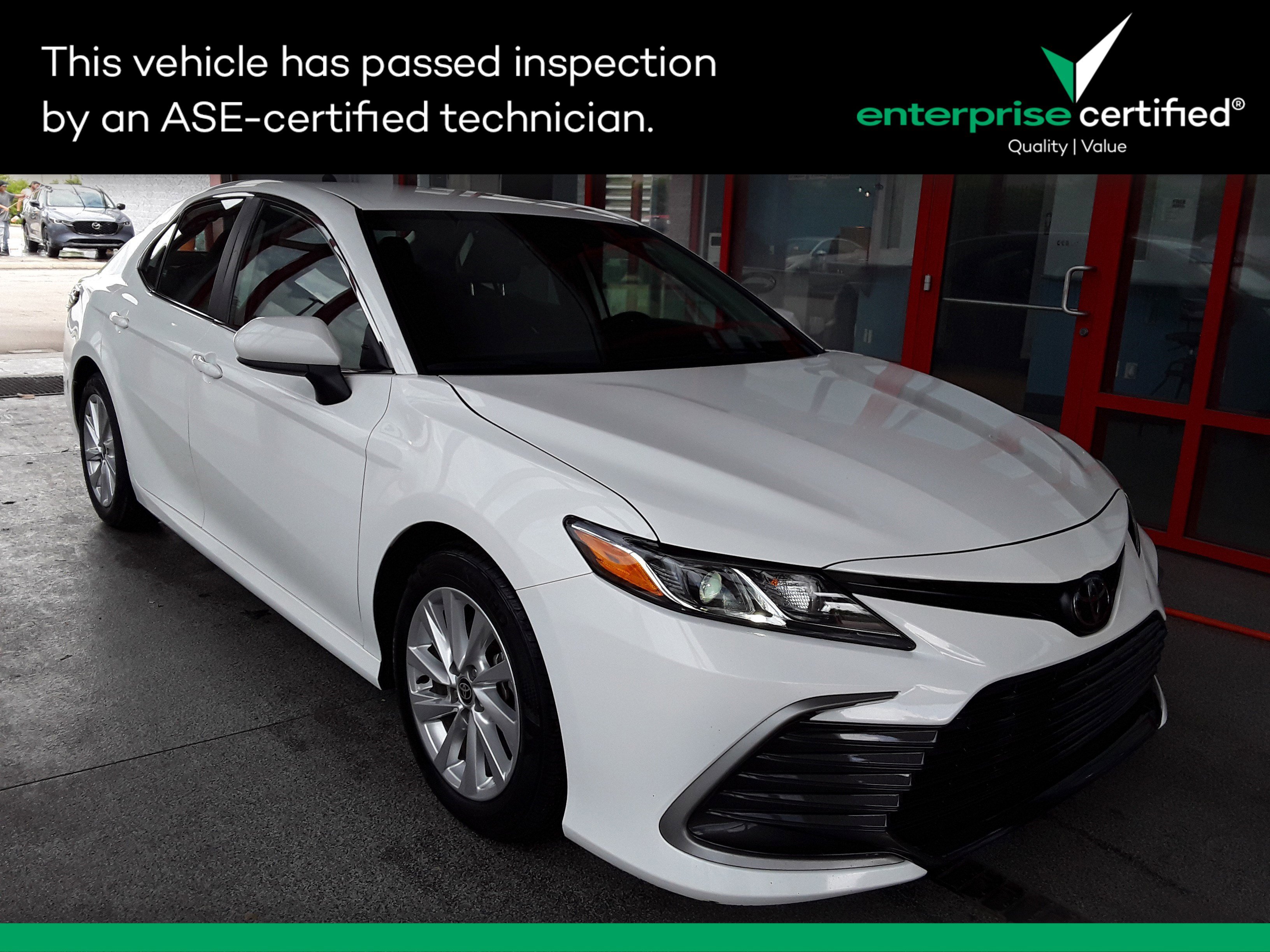 2023 Toyota Camry LE Auto