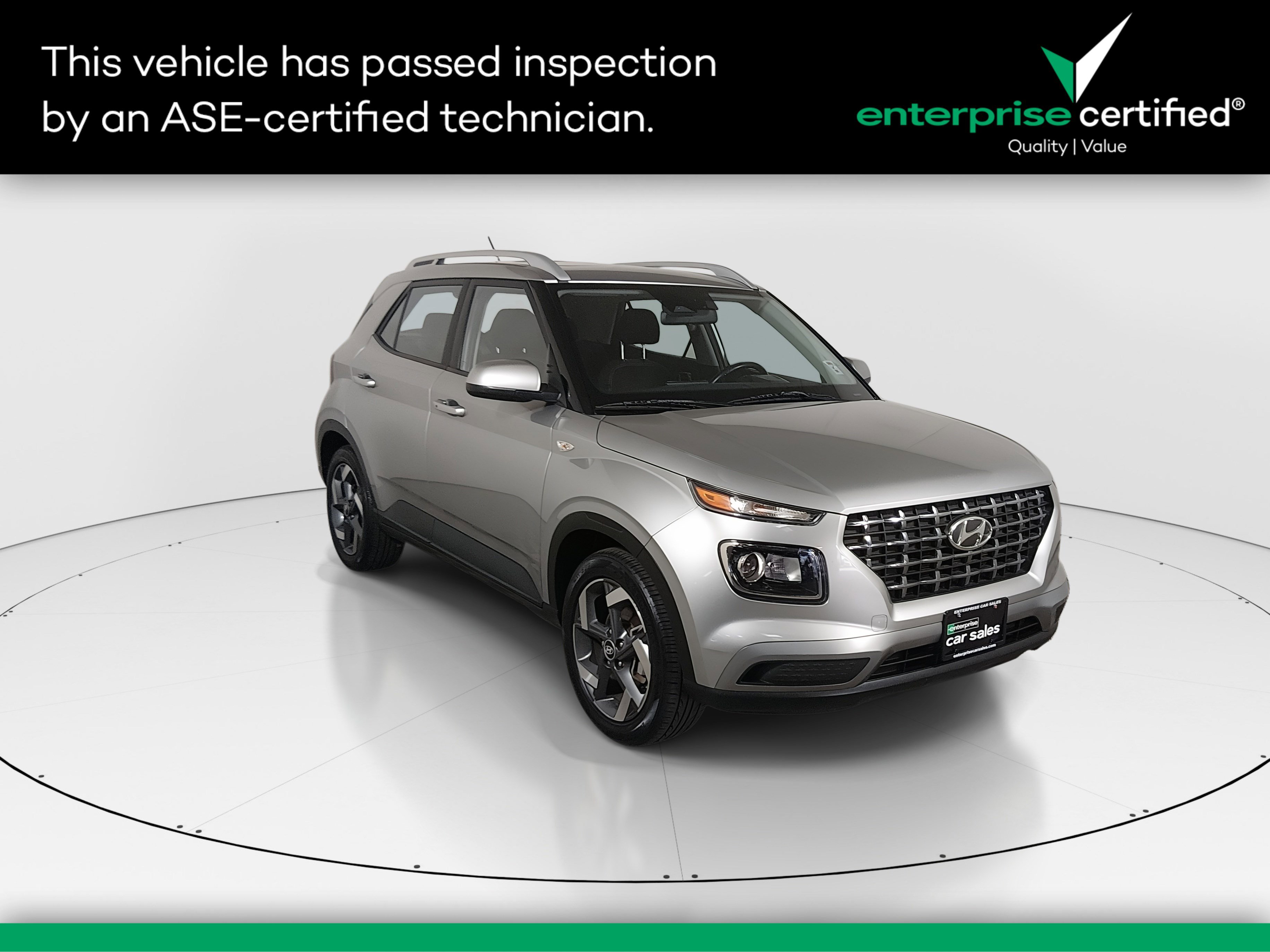 Used 2024 Hyundai Venue SEL IVT