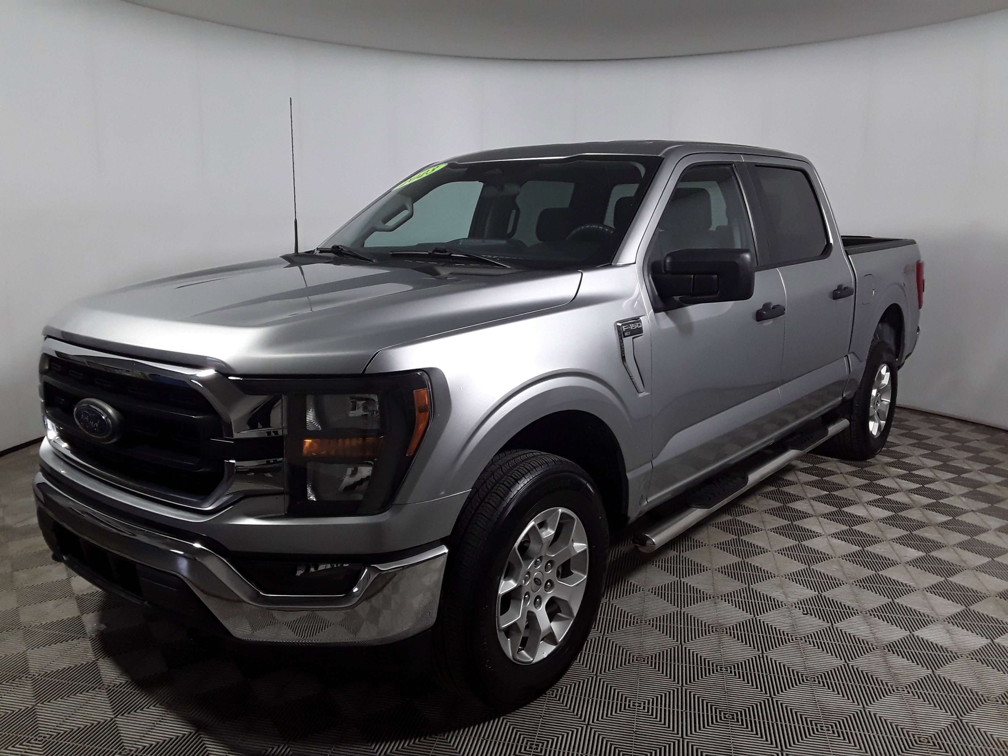 Image 8 of Used 2023 Ford F-150 XLT 4WD SuperCrew 5.5' Box
