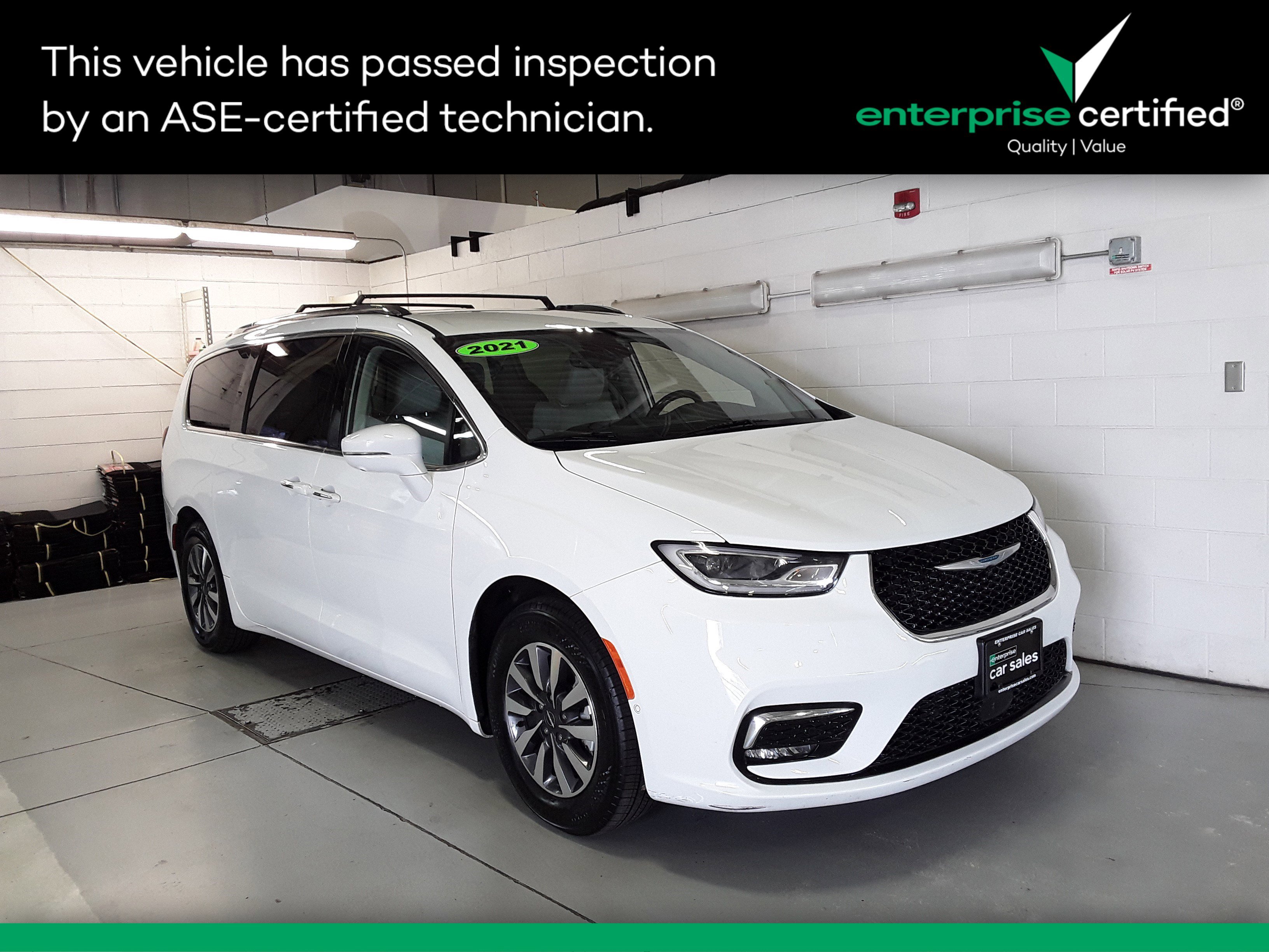 2021 Chrysler Pacifica Hybrid Touring L FWD