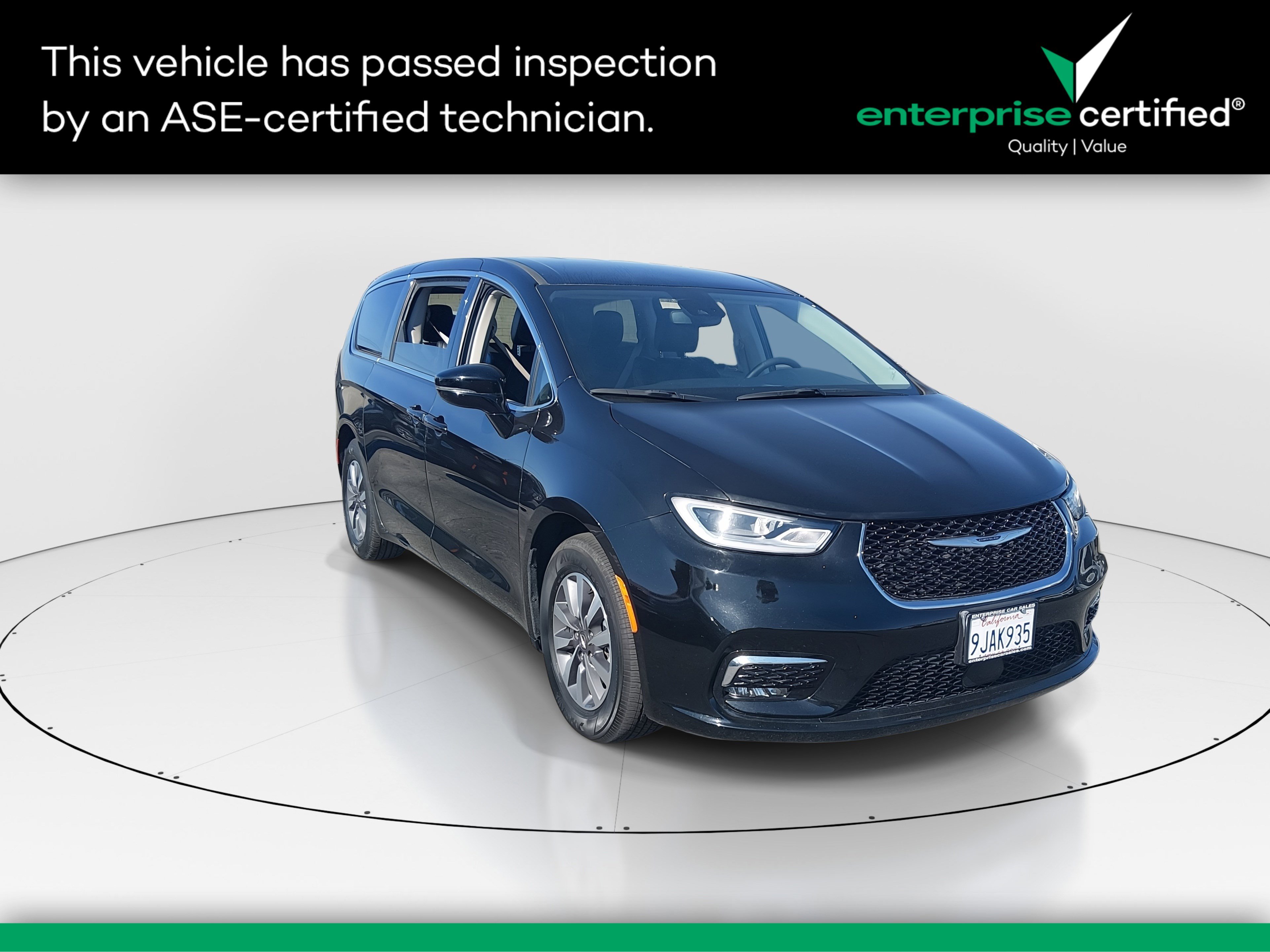 2024 Chrysler Pacifica PHEV Select