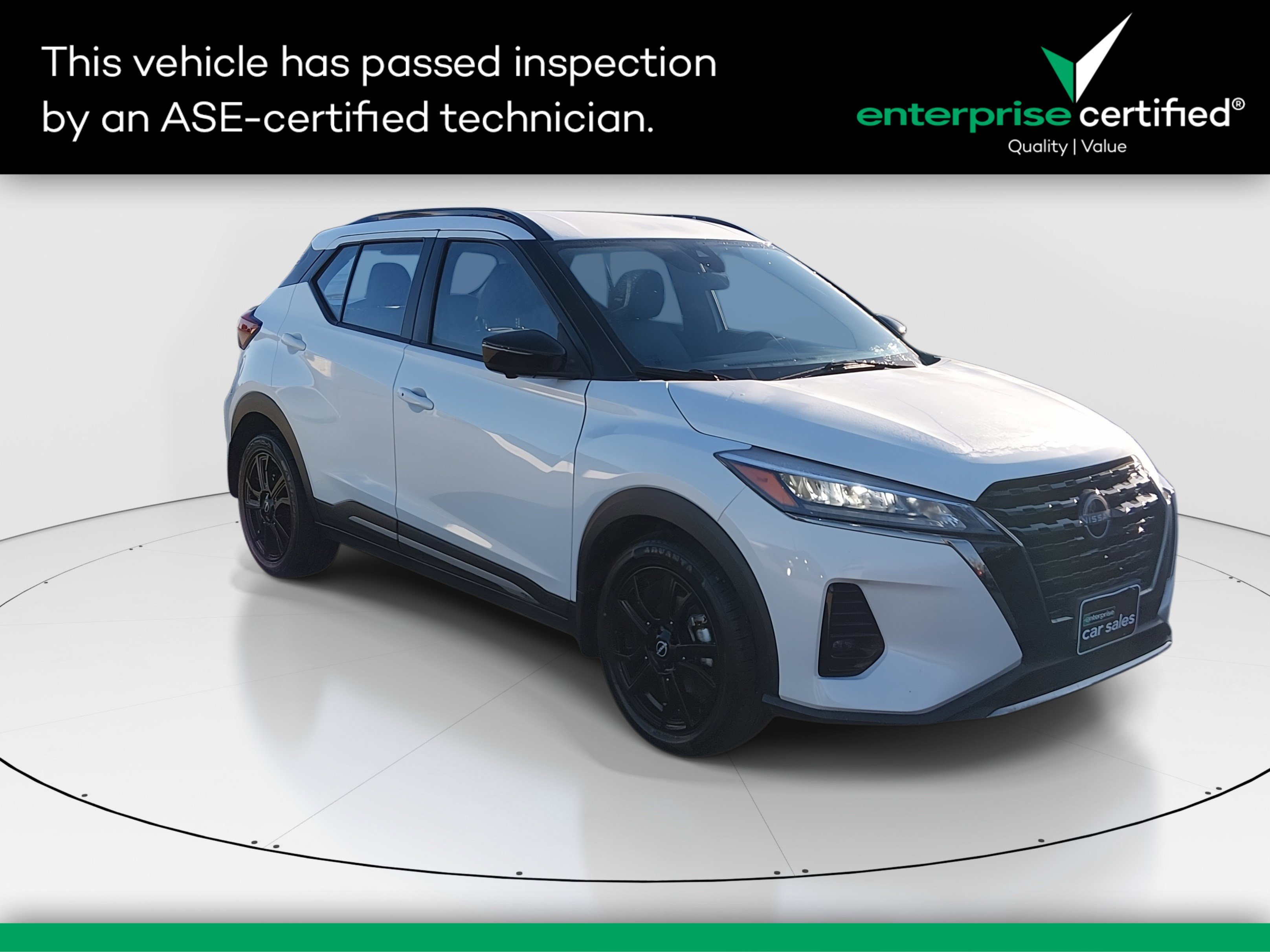 Used 2023 Nissan Kicks SR FWD