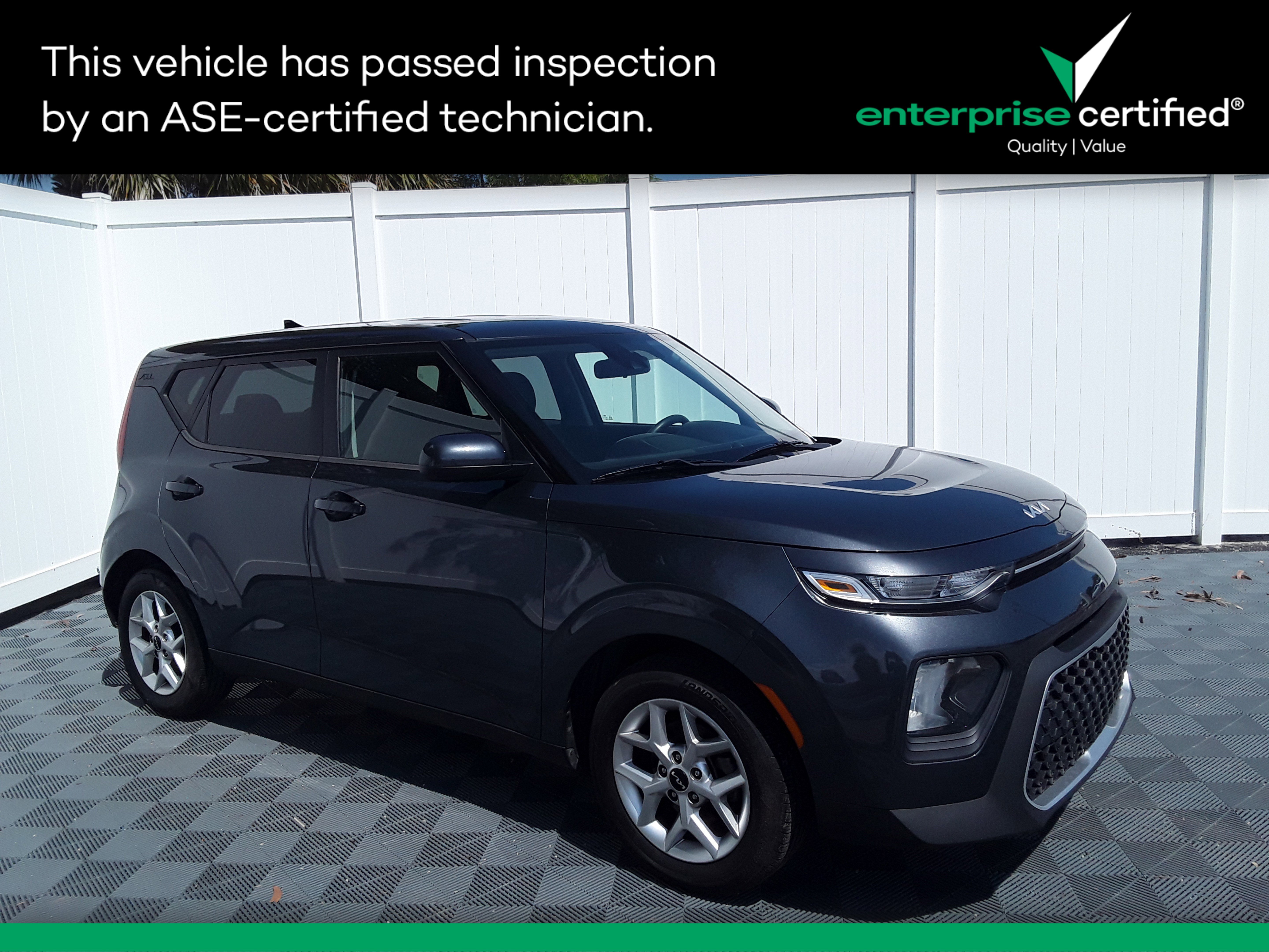 Used 2022 Kia Soul LX IVT