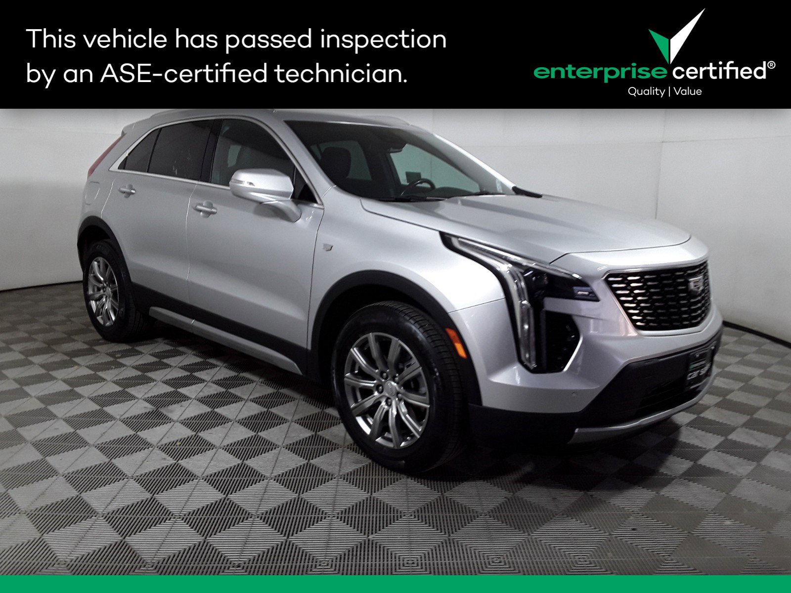 2022 Cadillac XT4 FWD 4dr Premium Luxury