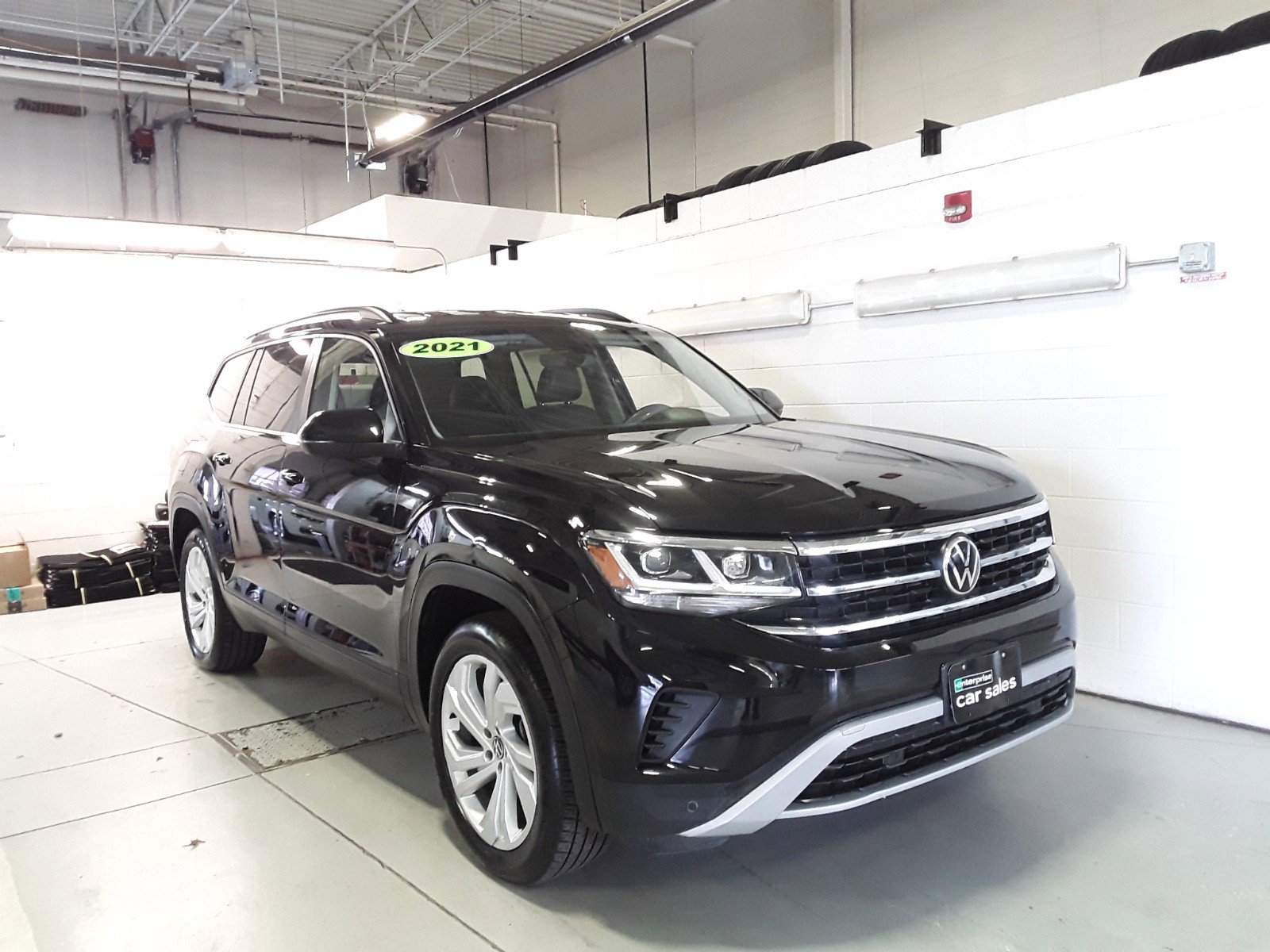 2021 Volkswagen Atlas 2021.5 3.6L V6 SE w/Technology 4MOTION