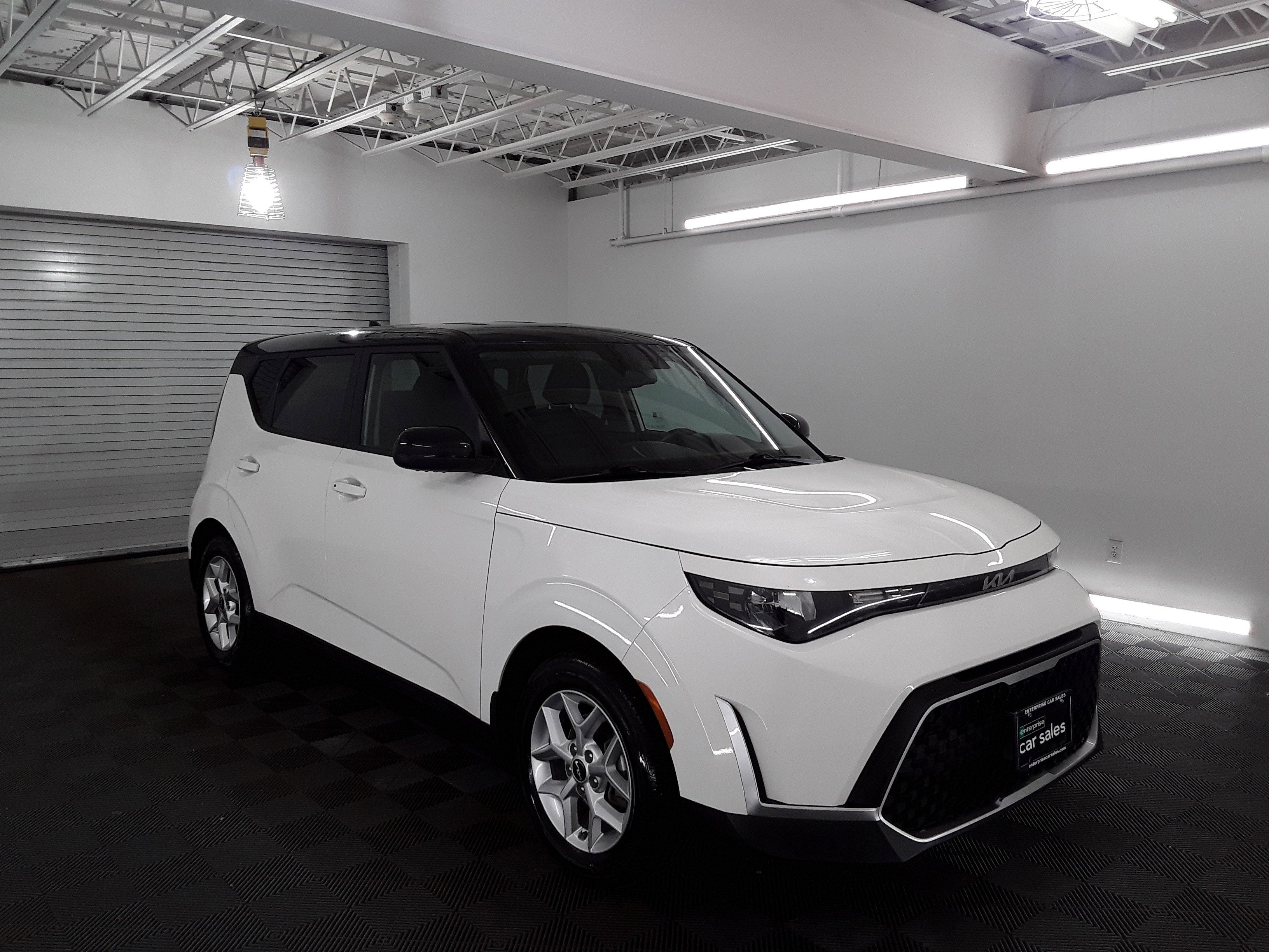 2023 Kia Soul S IVT