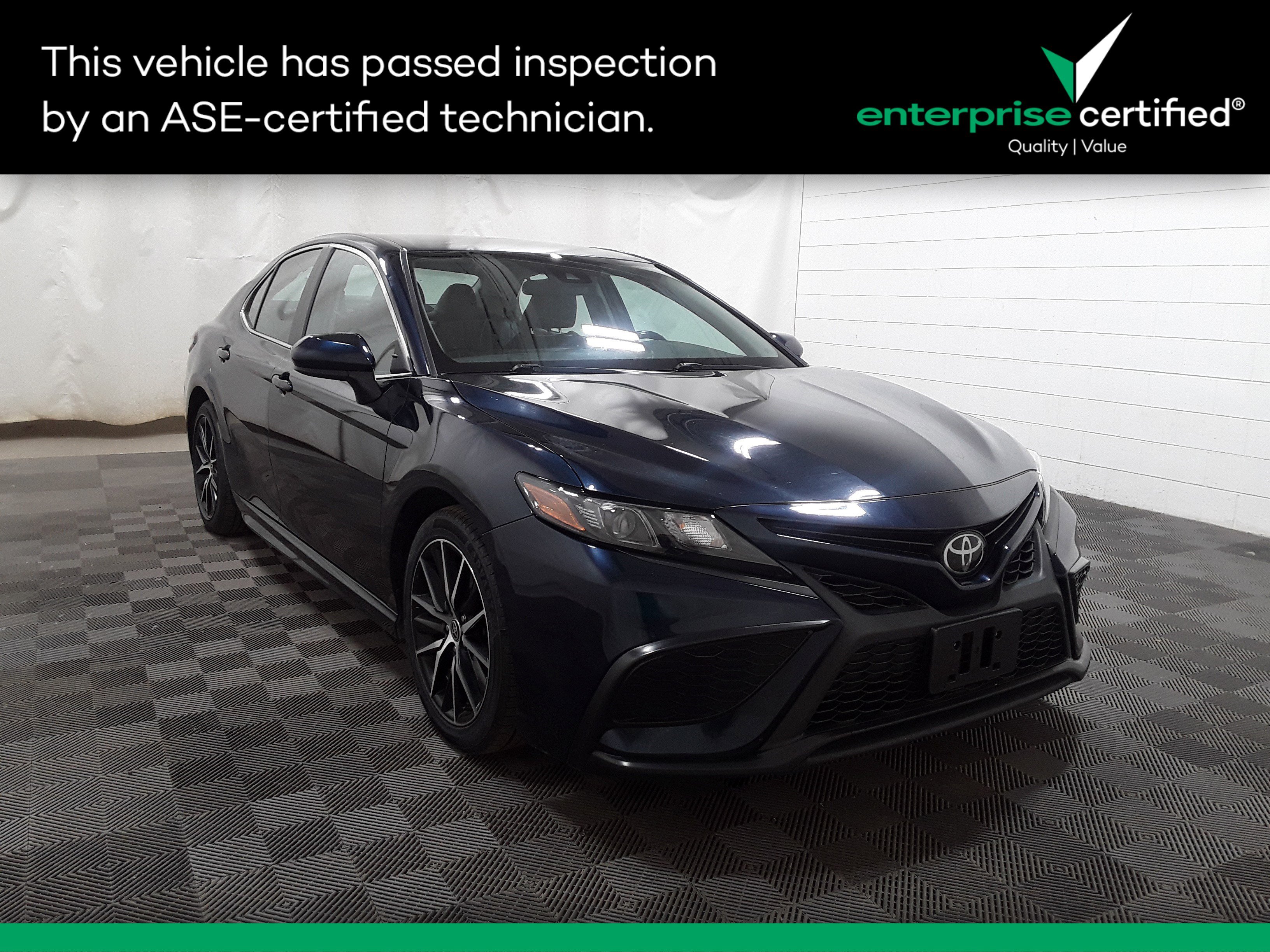 Used 2021 Toyota Camry SE Auto
