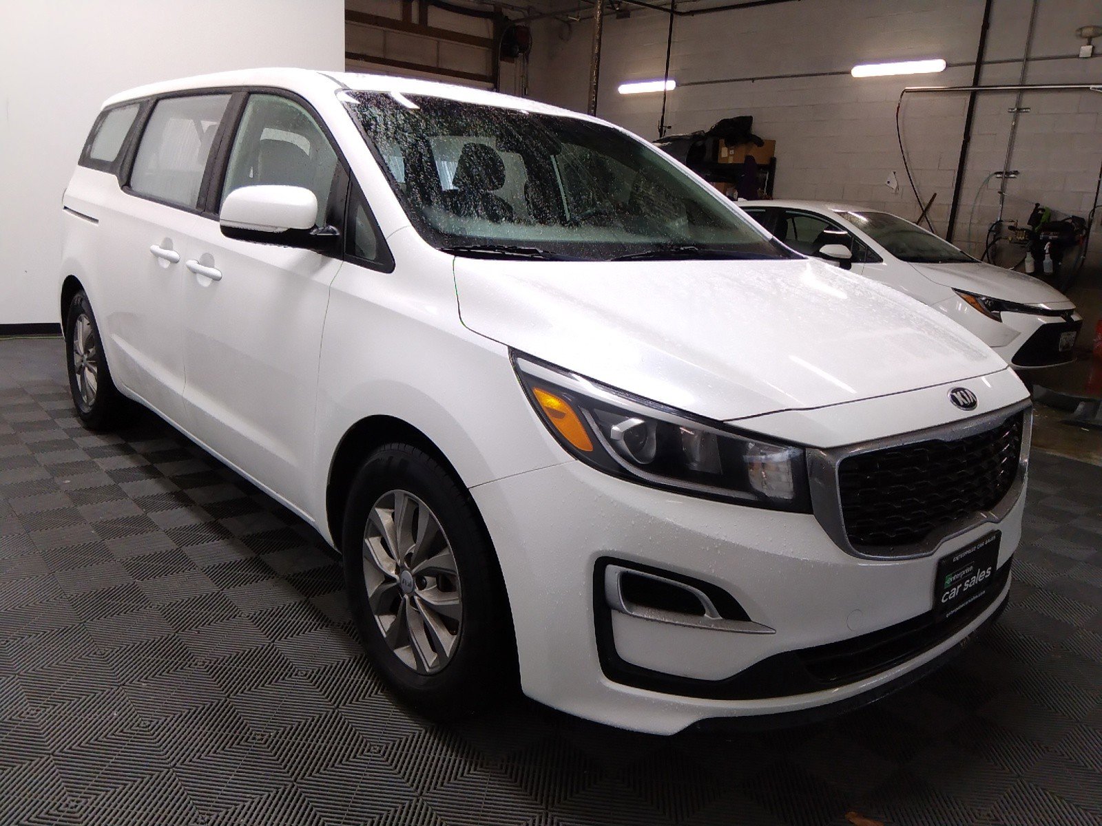 2019 Kia Sedona L FWD