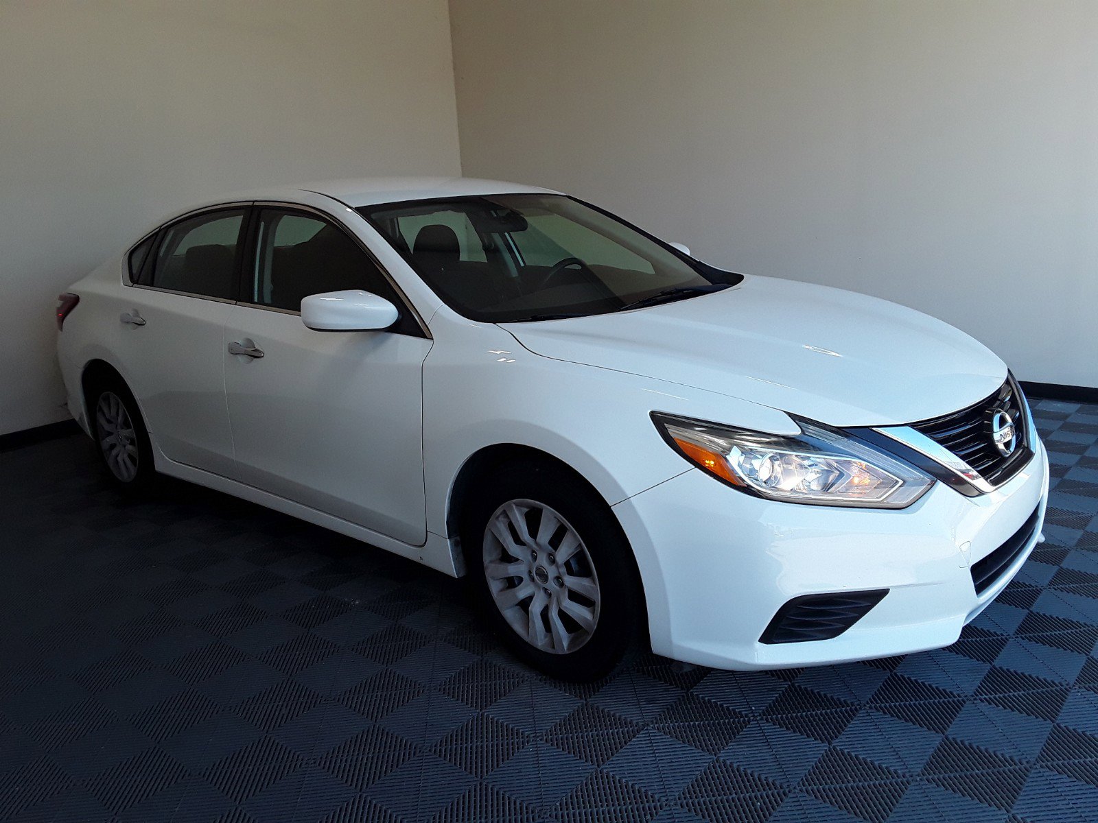 Used 2018 Nissan Altima 