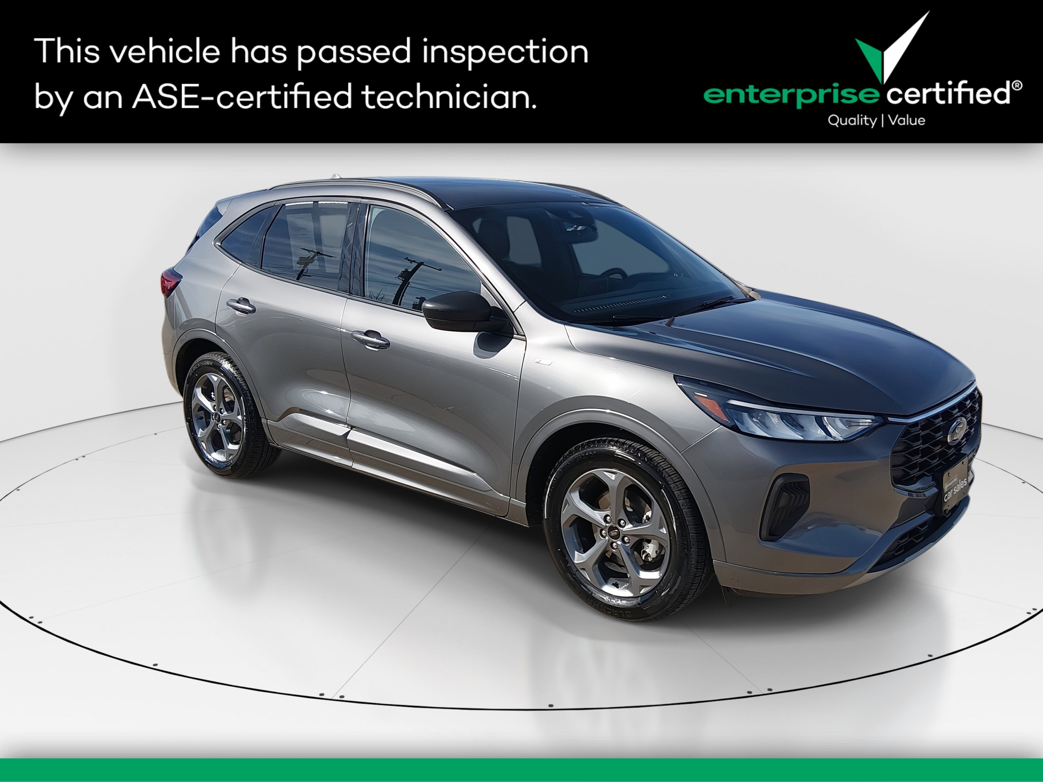 2024 Ford Escape ST-Line's photo