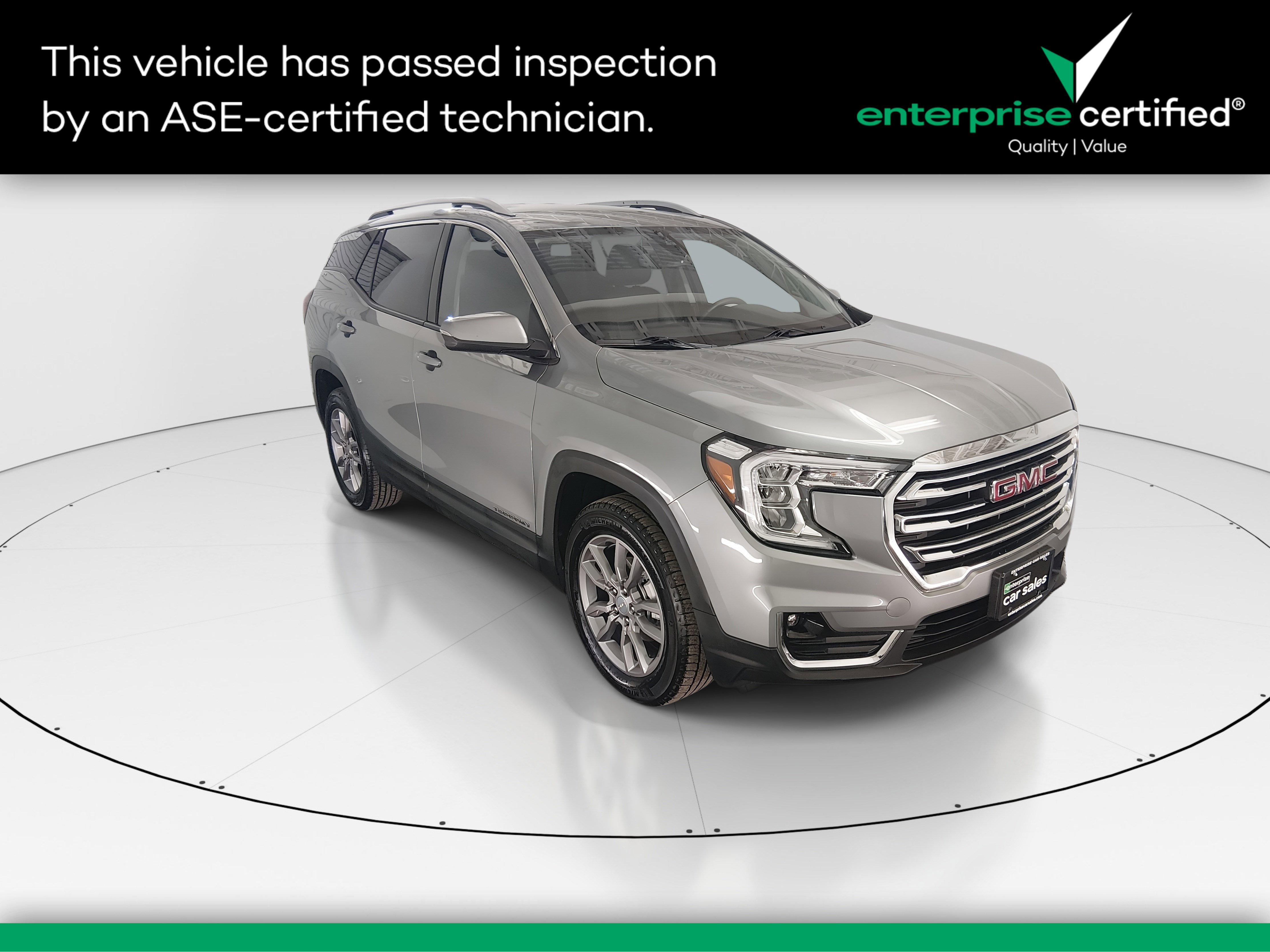2024 GMC Terrain SLT's photo