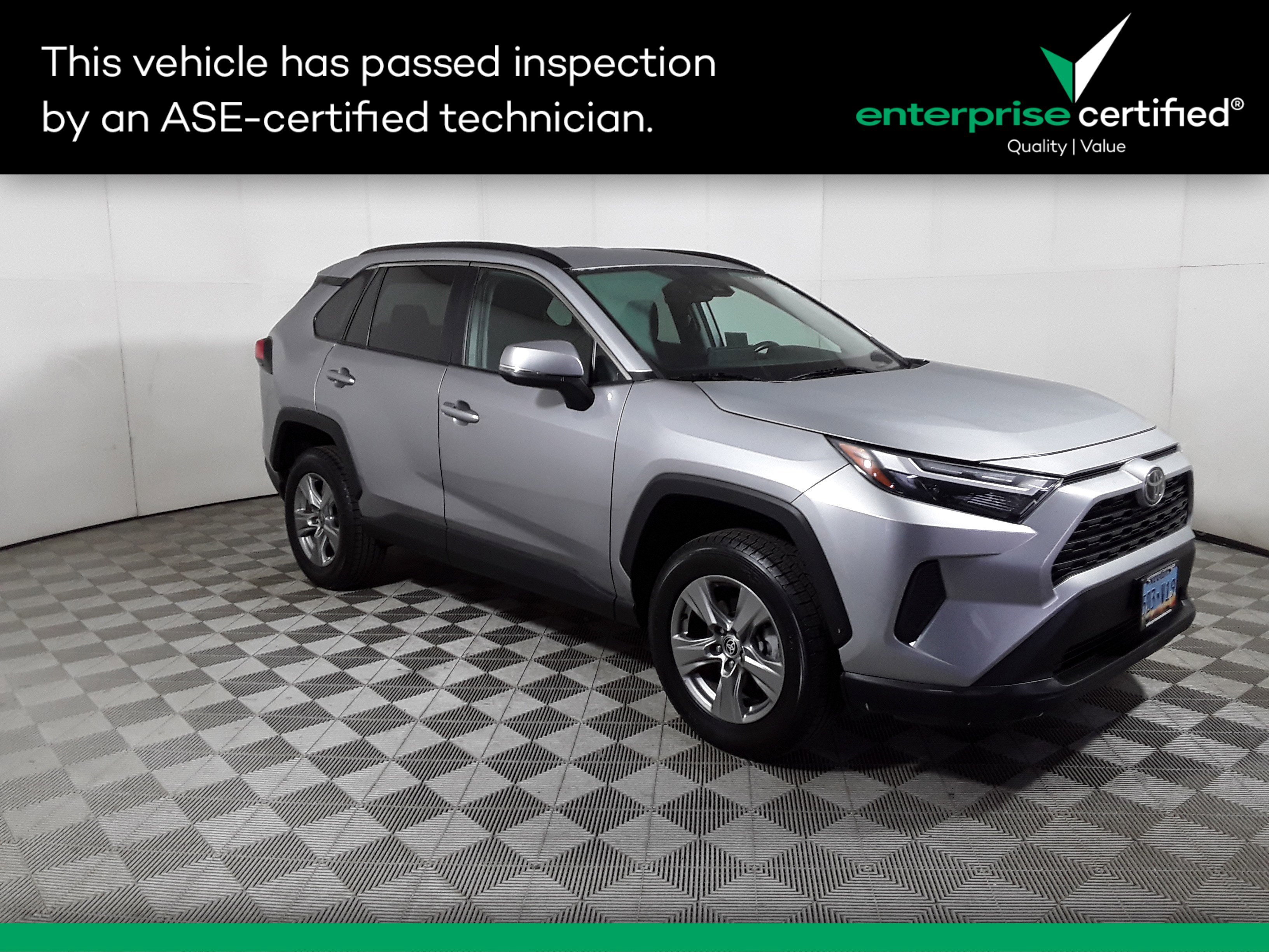 2022 Toyota RAV4 XLE FWD