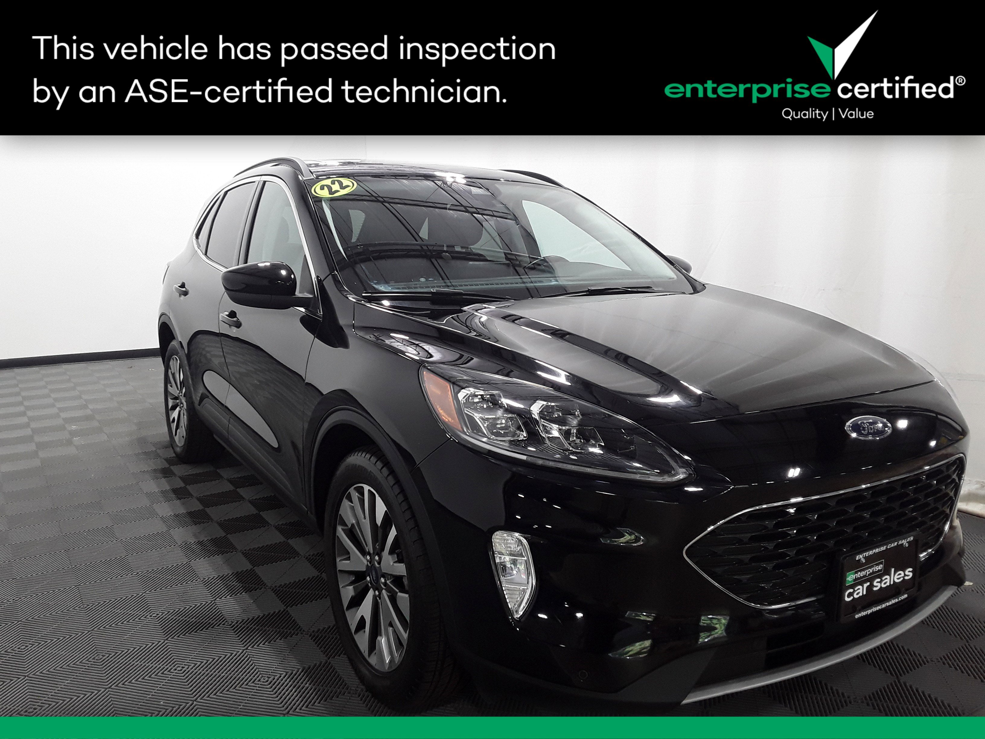 Used 2022 Ford Escape Titanium AWD