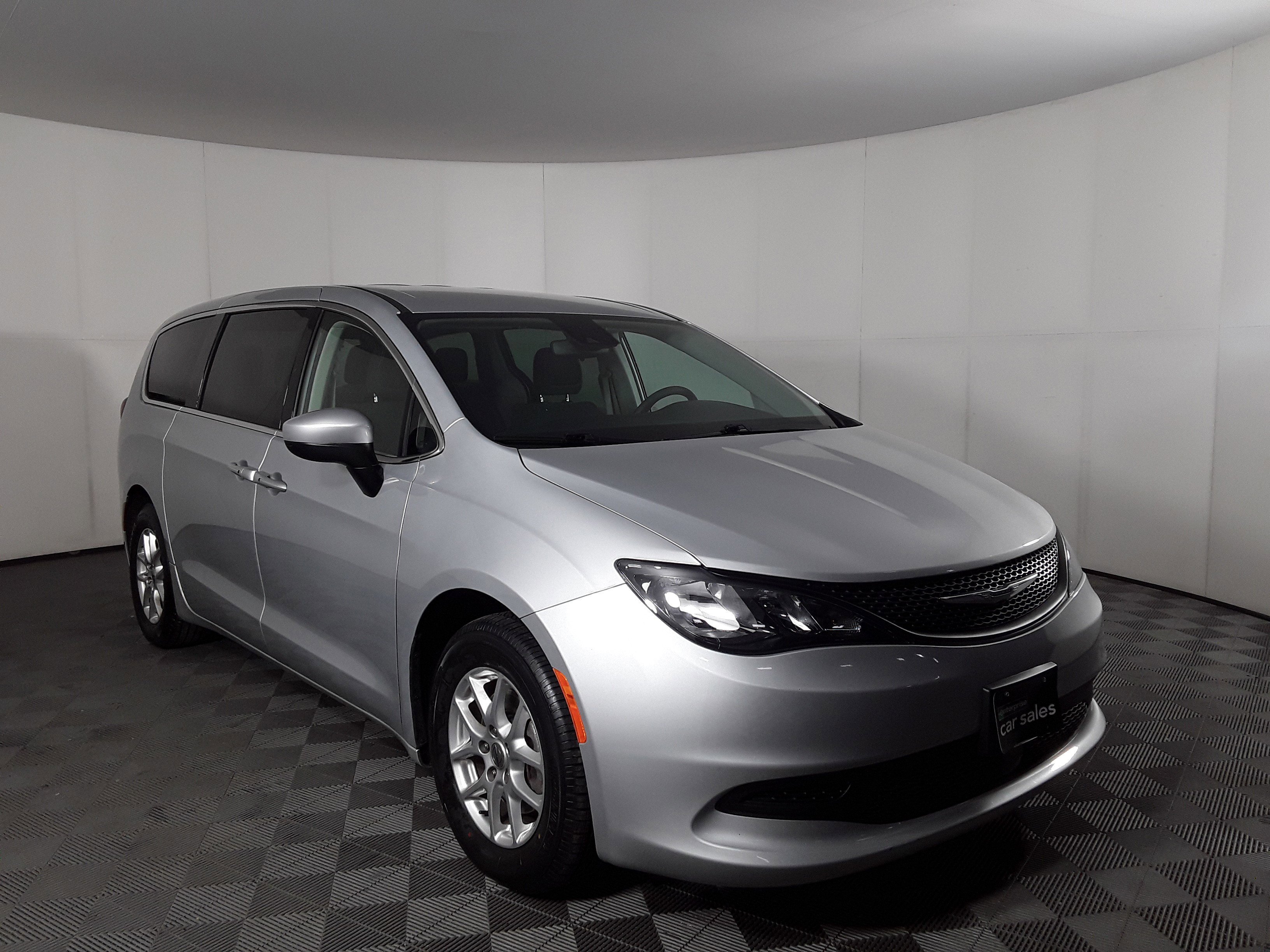 Used 2023 Chrysler Voyager LX FWD