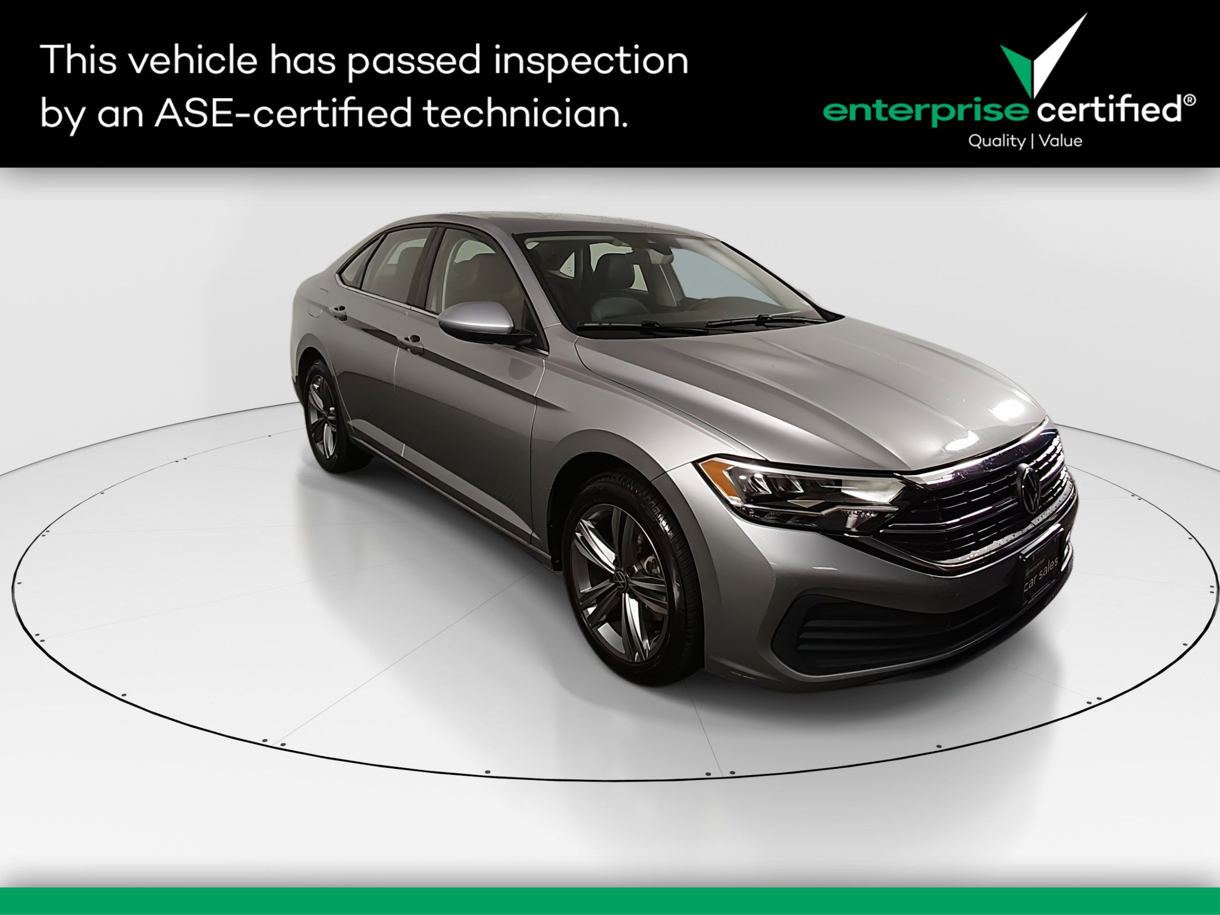 Used 2024 Volkswagen Jetta SE Auto