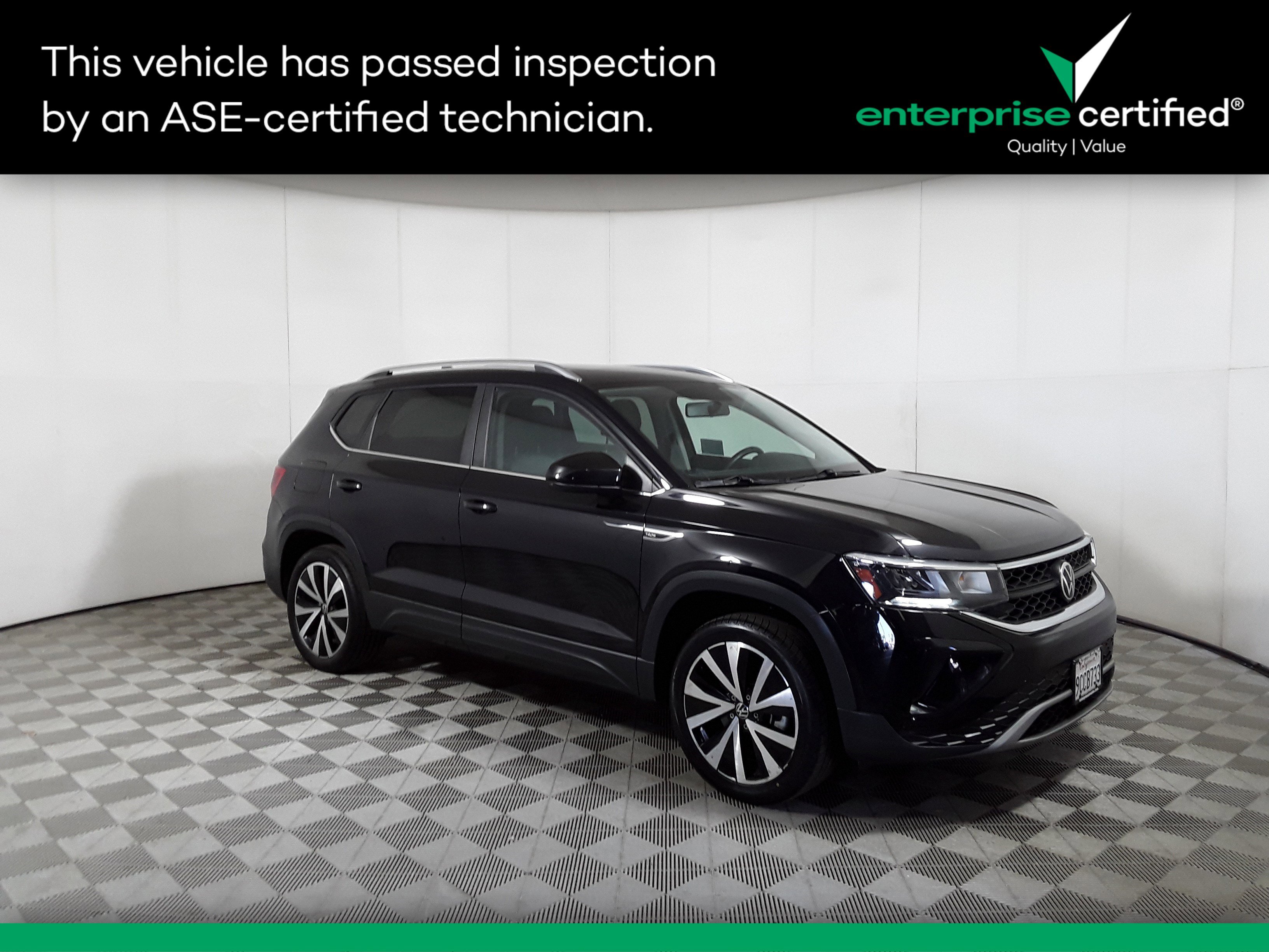 Used 2022 Volkswagen Taos SE FWD