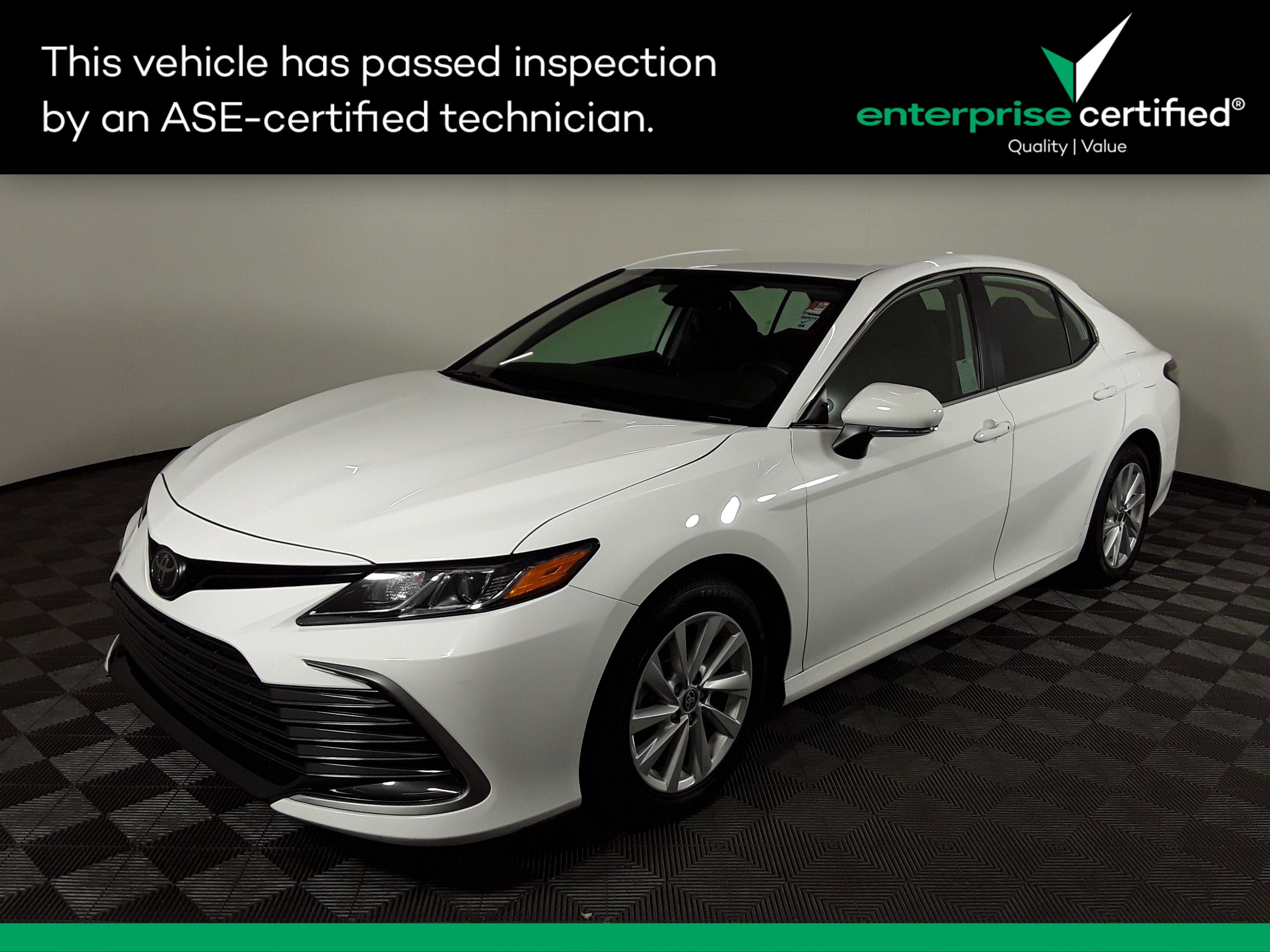 2023 Toyota Camry LE Auto