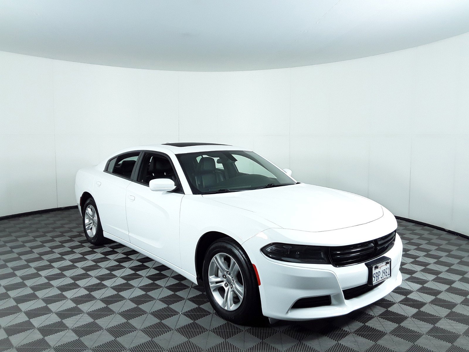 2022 Dodge Charger SXT RWD