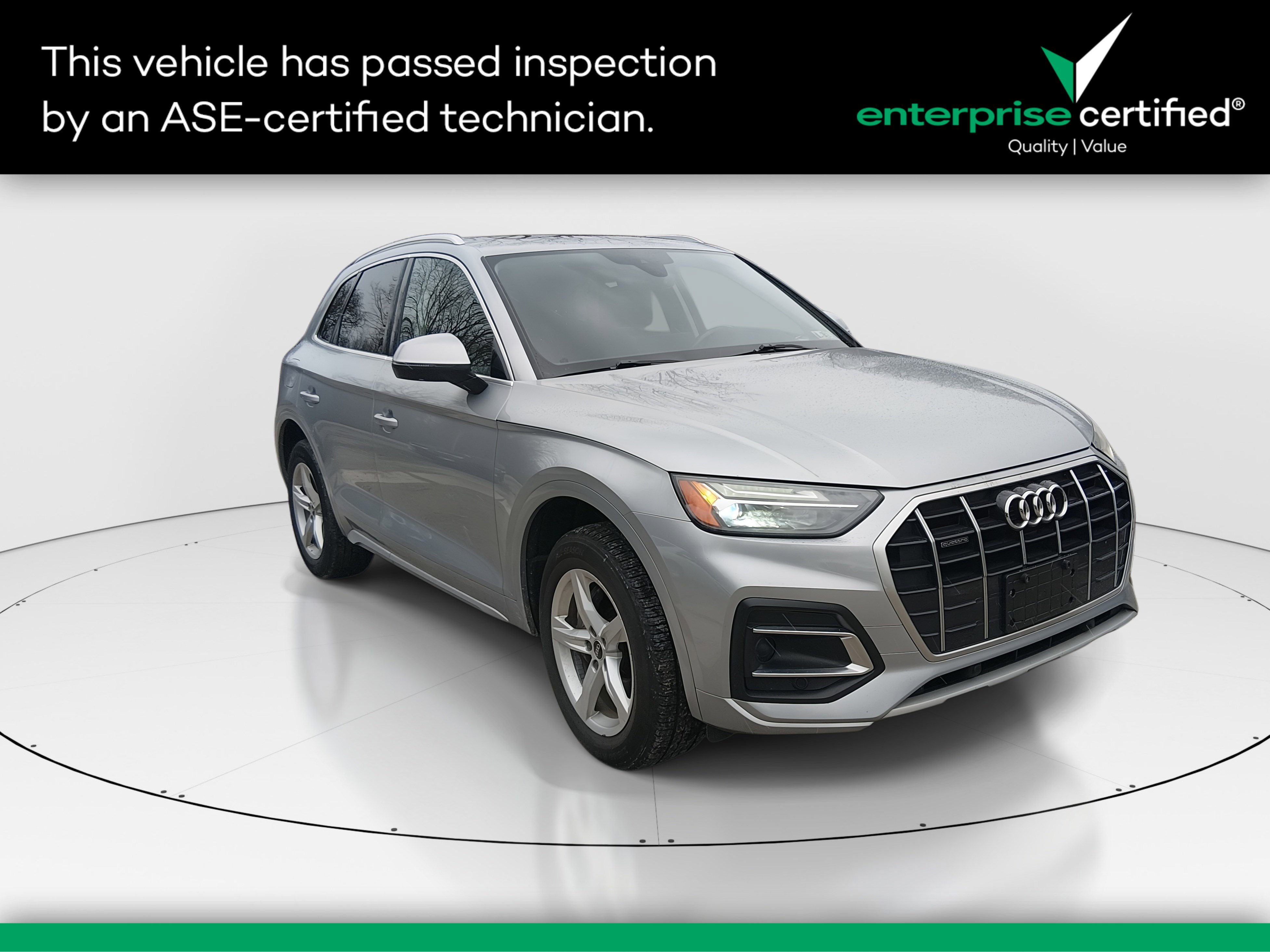 2023 Audi Q5 Premium's photo