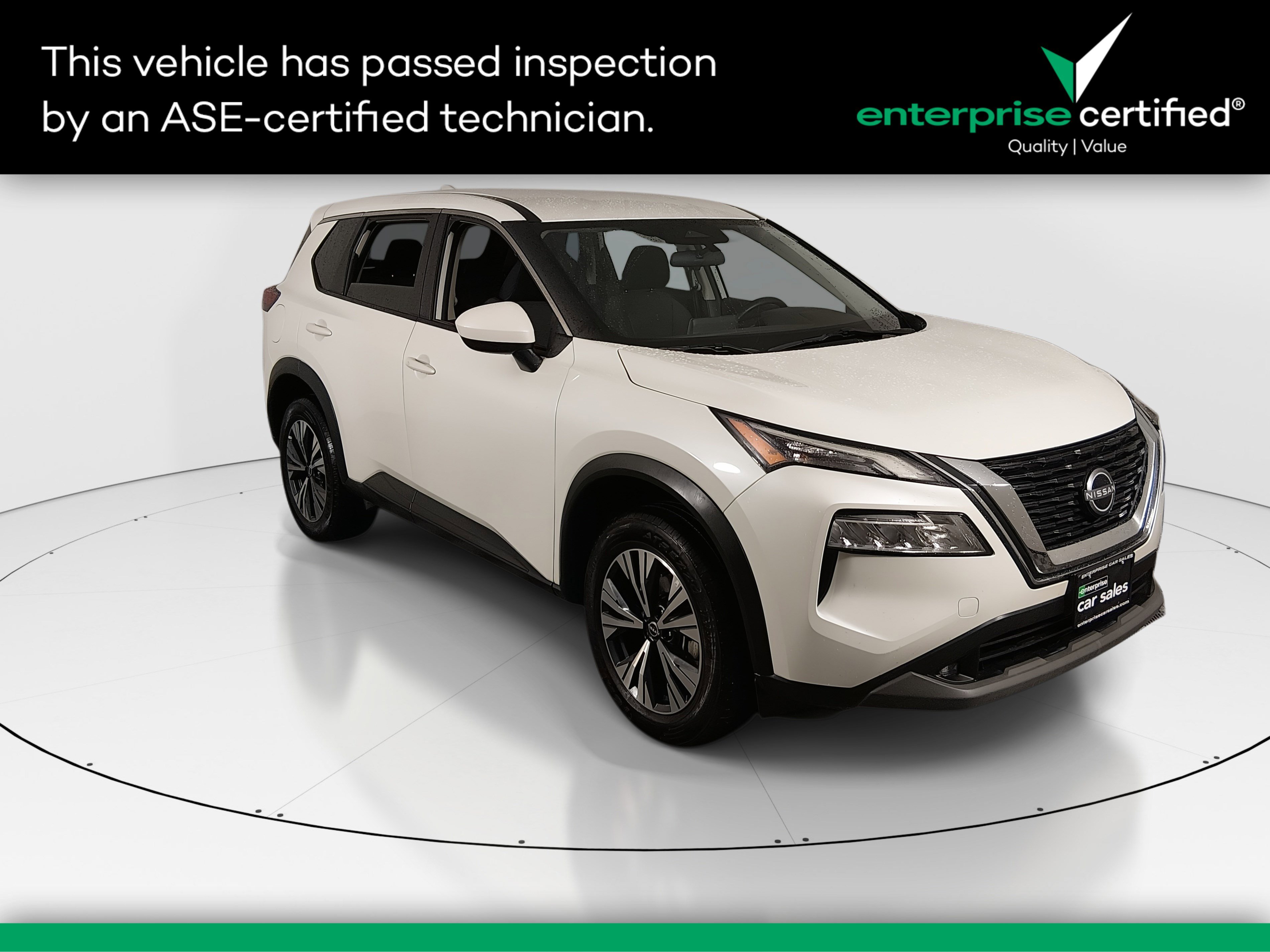 2023 Nissan Rogue SV's photo