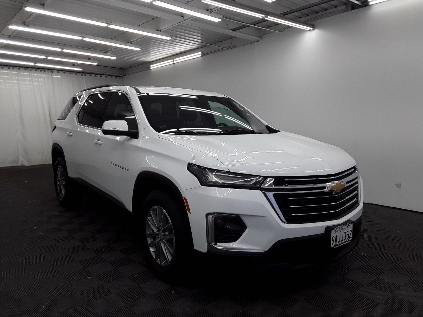 2022 Chevrolet Traverse AWD 4dr LT Leather