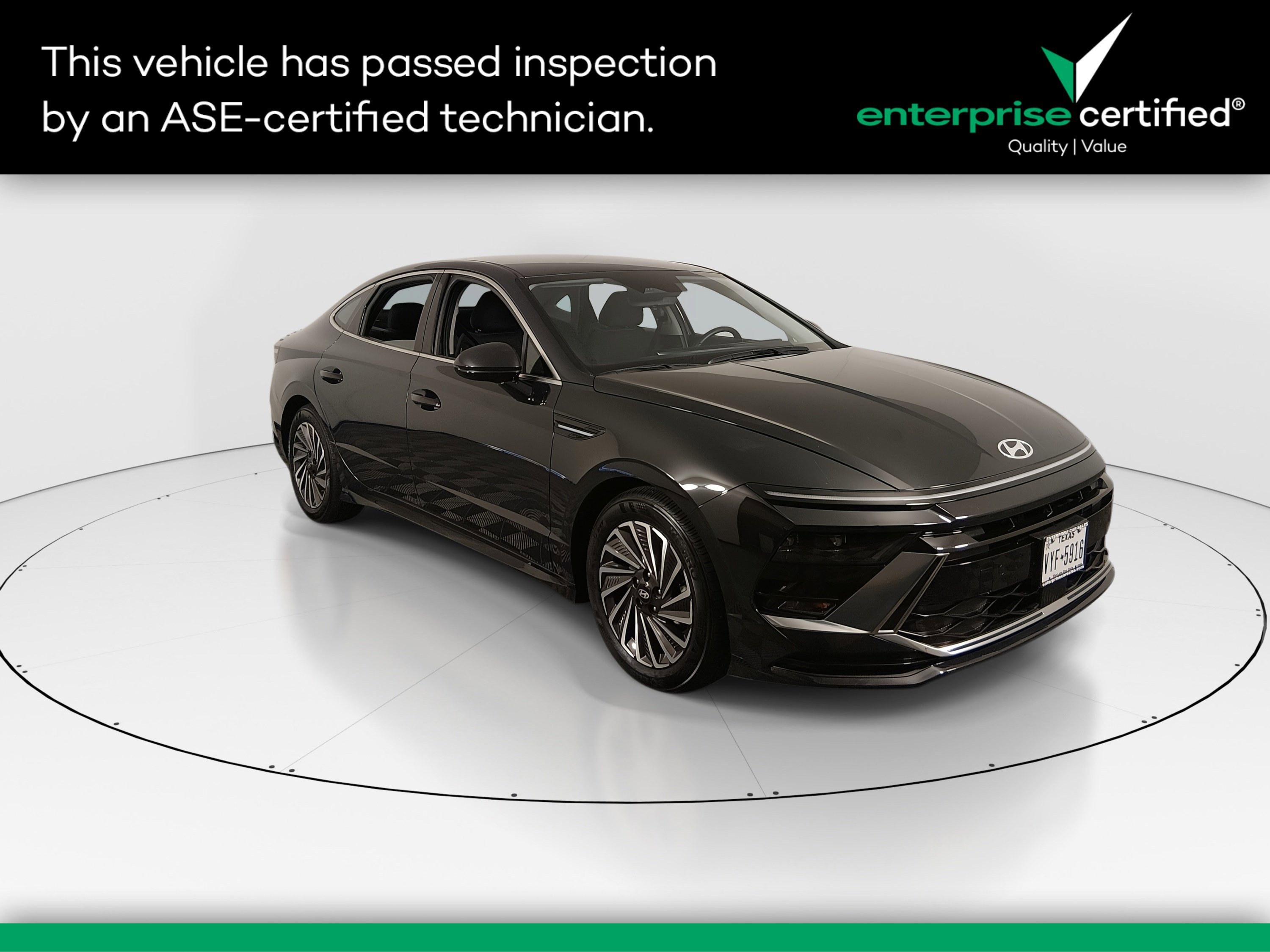 2025 Hyundai Sonata Hybrid SEL's photo