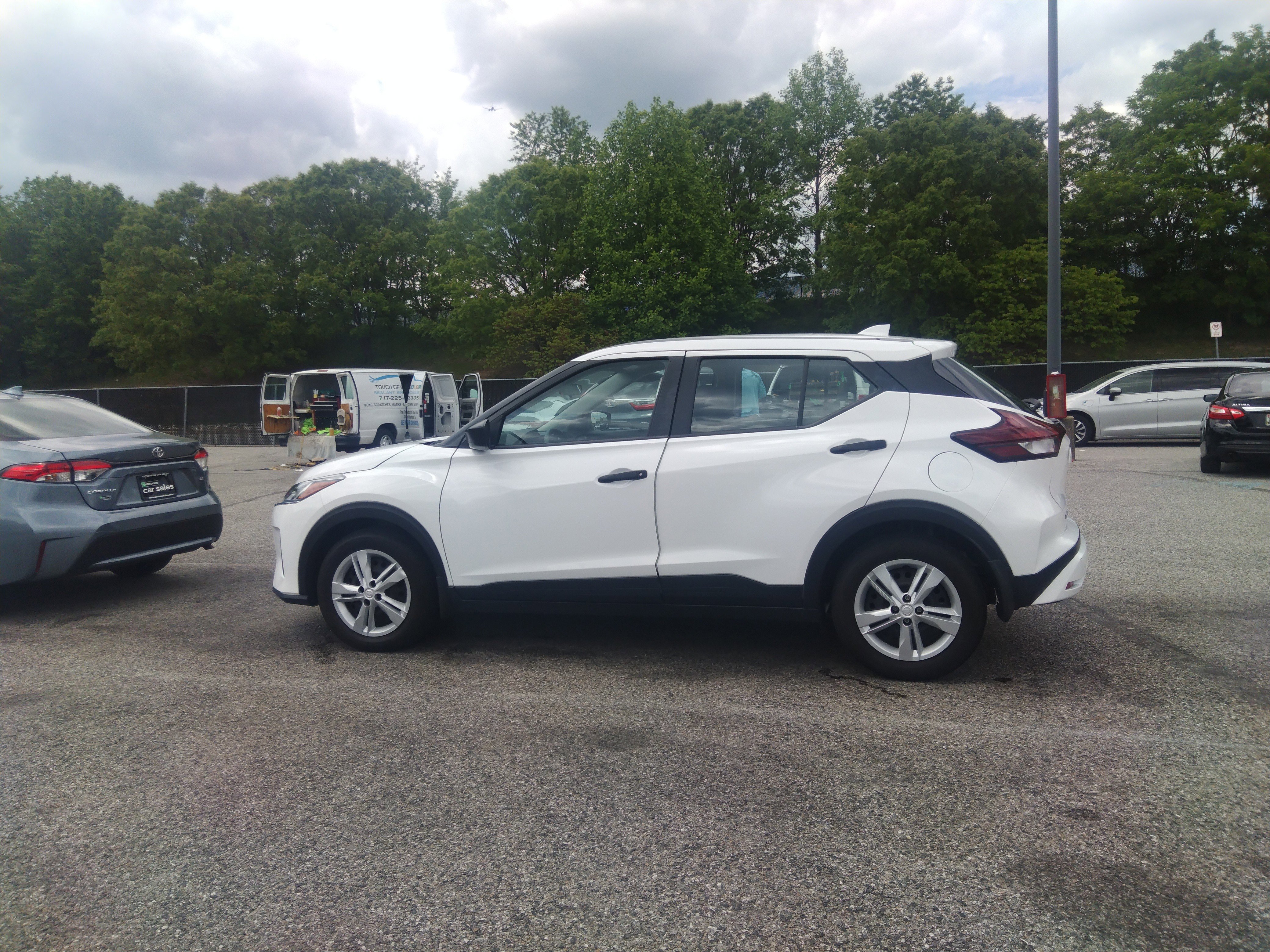 2024 Nissan Kicks S FWD