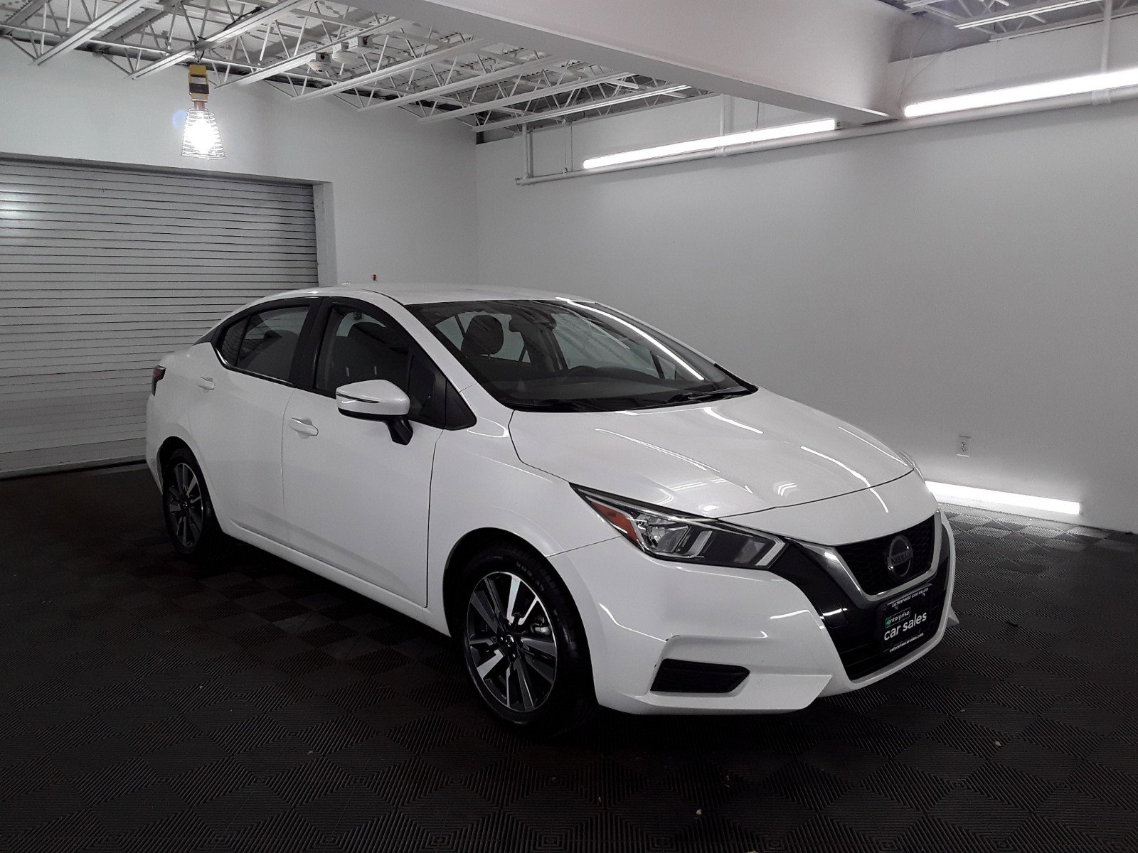 2021 Nissan Versa SV CVT