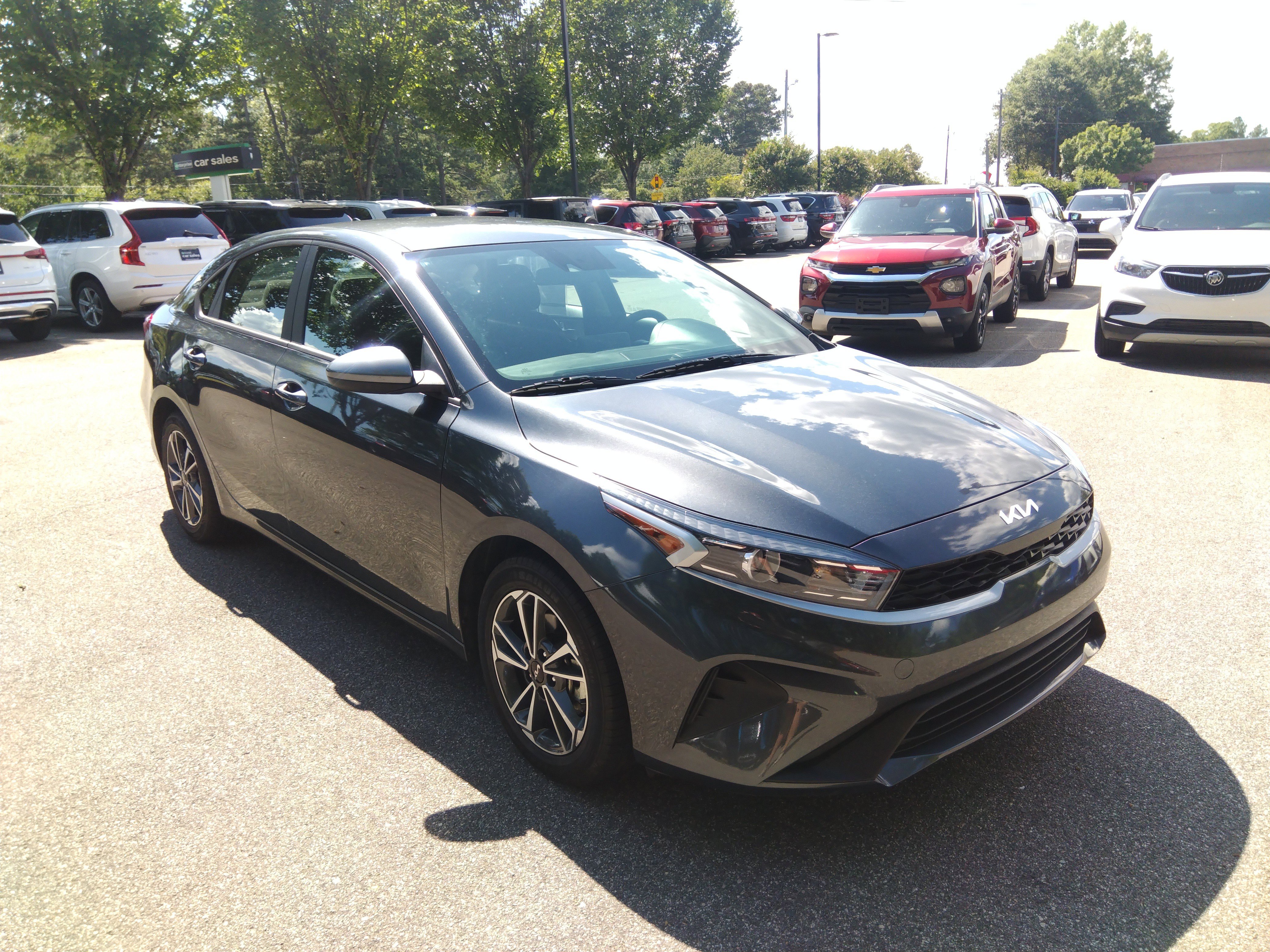 2023 Kia Forte LX IVT