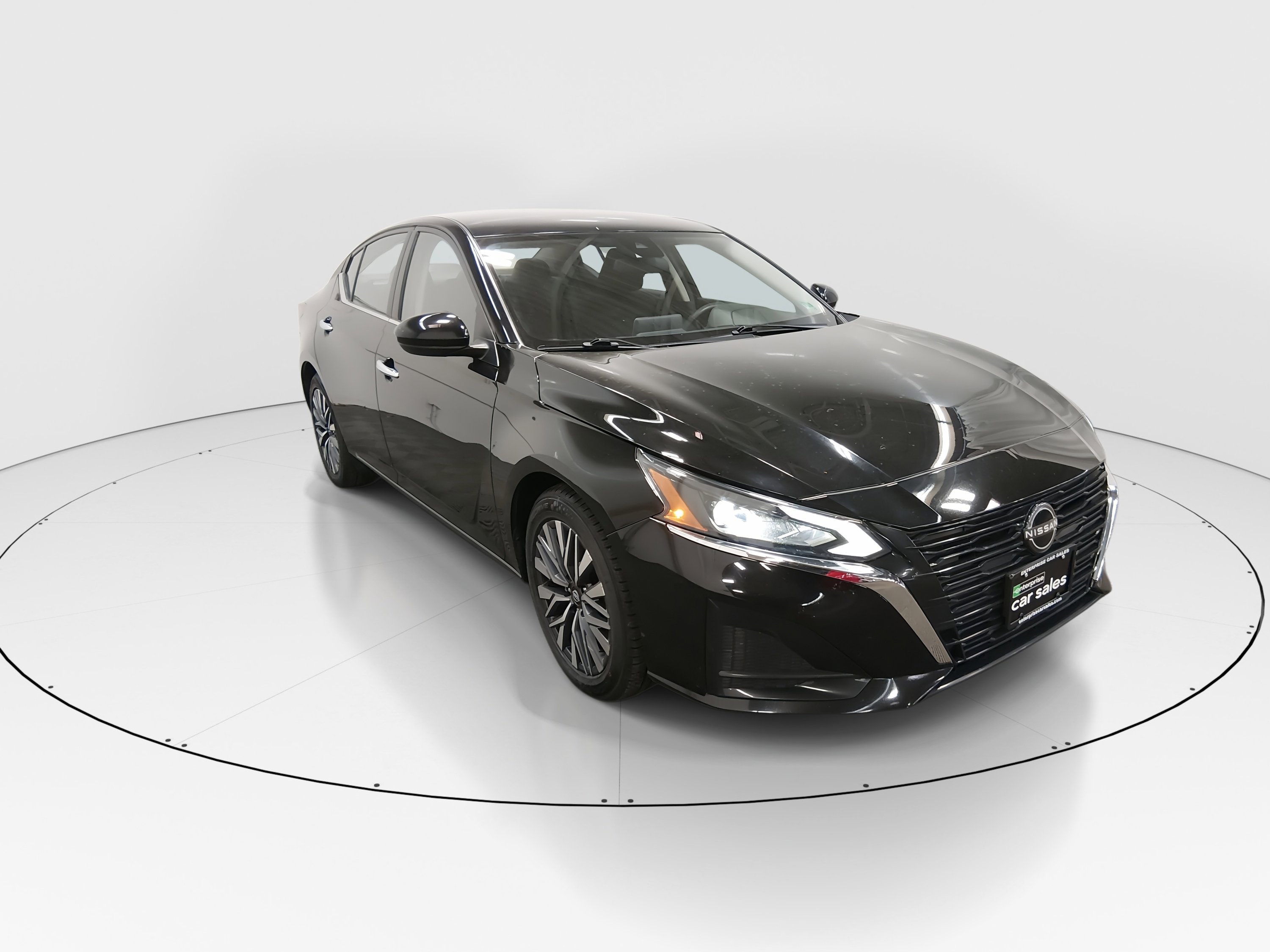 2023 Nissan Altima SV