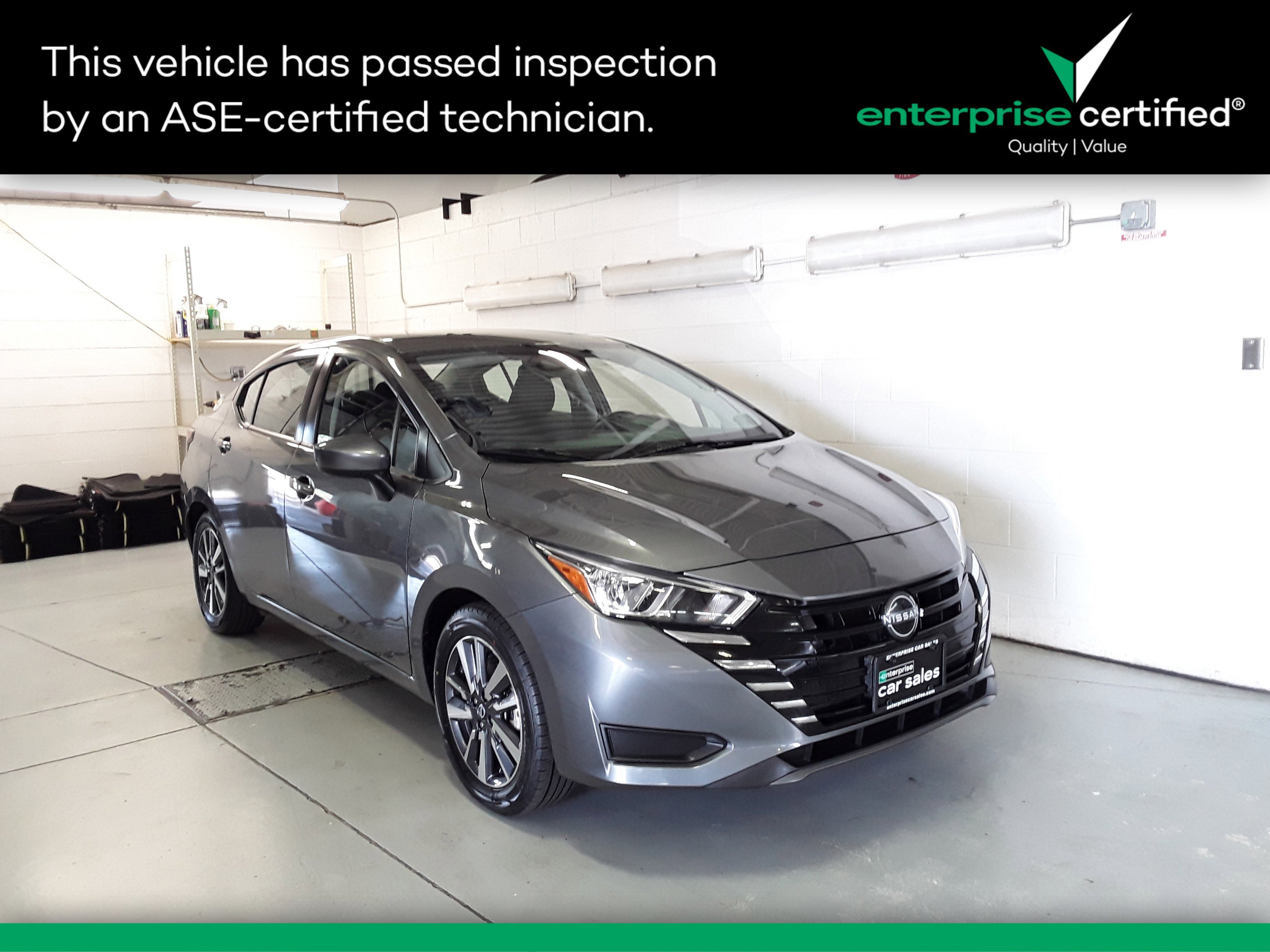 Used 2023 Nissan Versa SV CVT