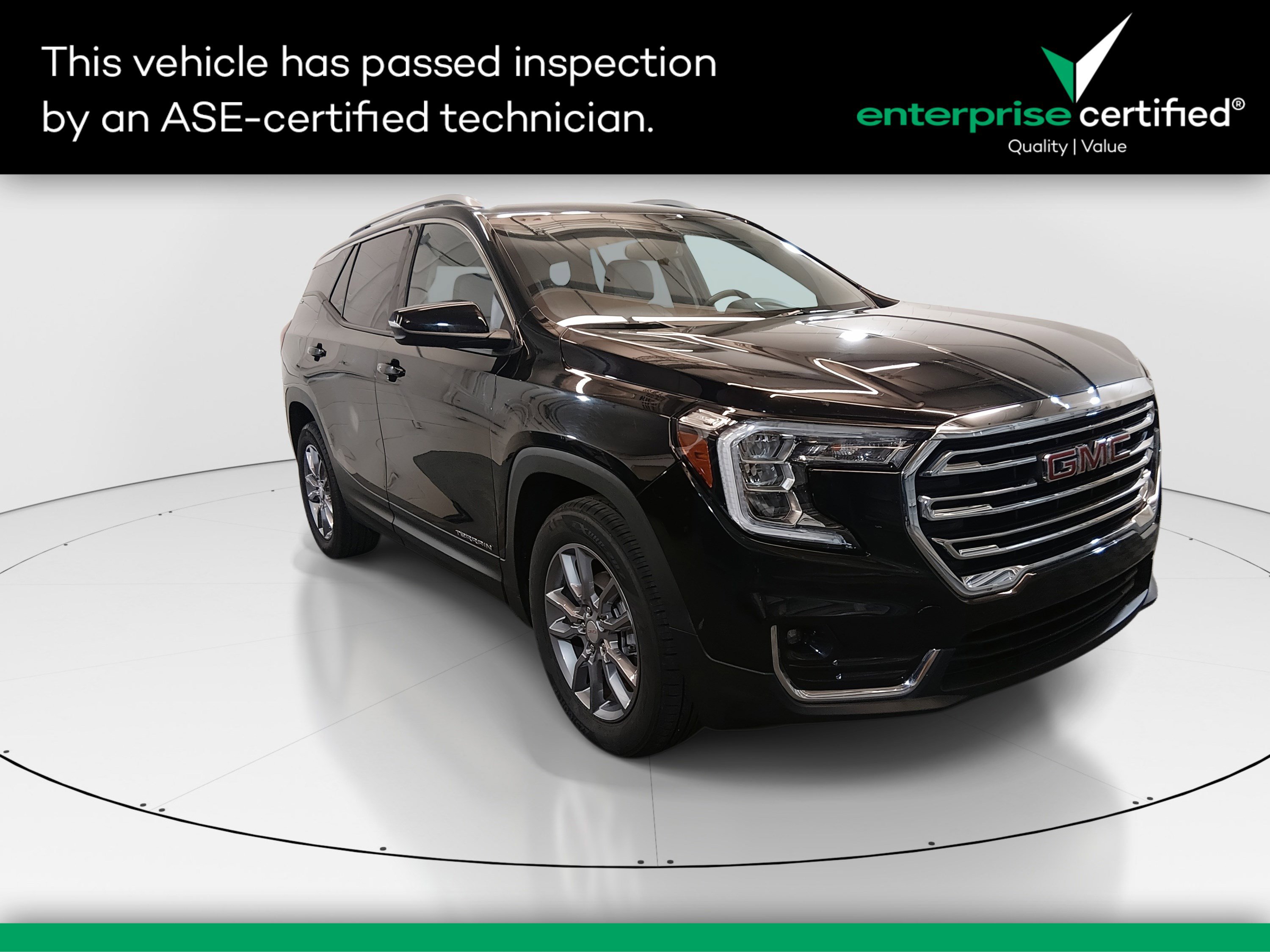2024 GMC Terrain SLT's photo