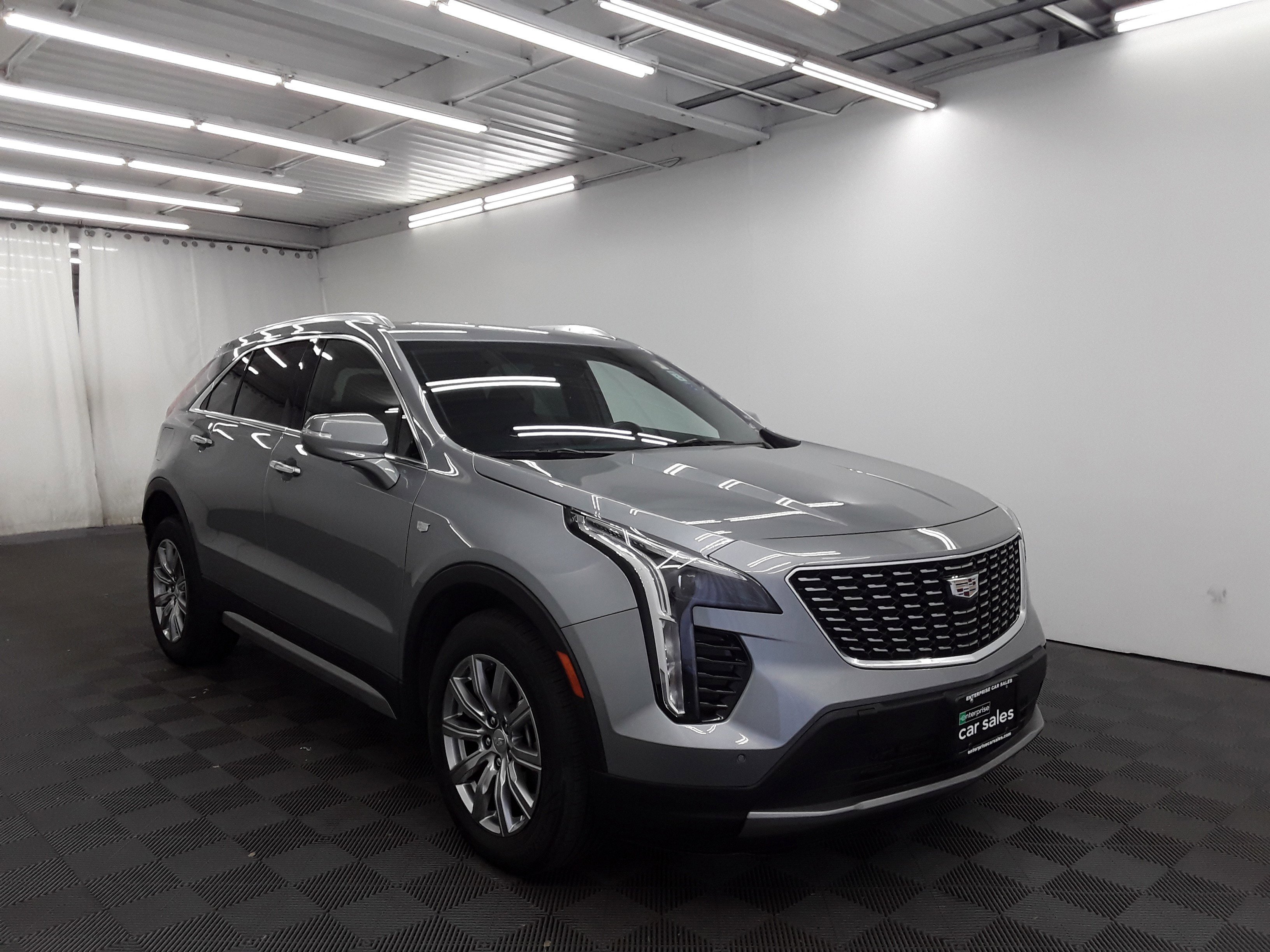 2023 Cadillac XT4 AWD 4dr Premium Luxury