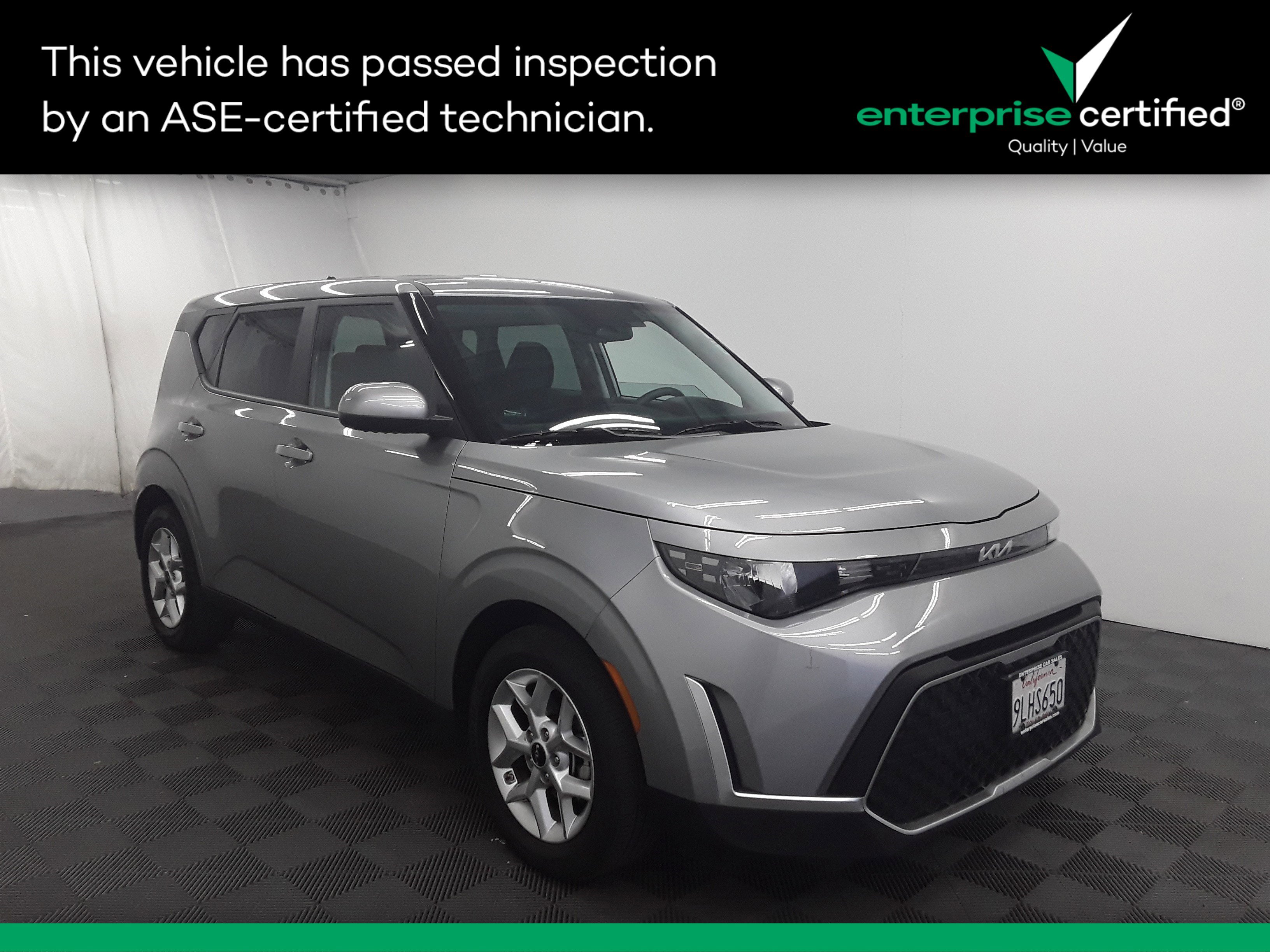 Used 2024 Kia Soul LX IVT