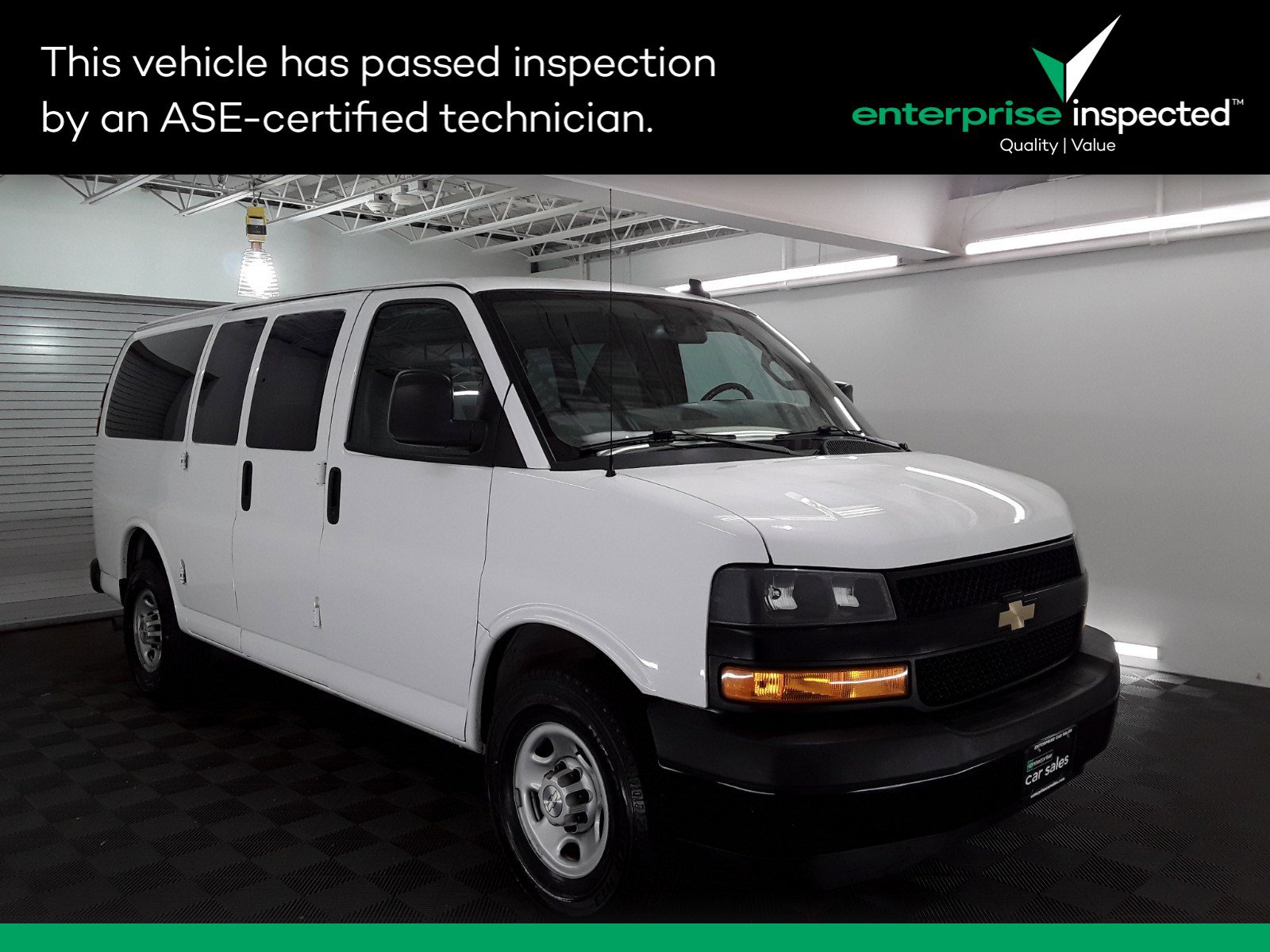 2019 Chevrolet Express Passenger RWD 2500 135