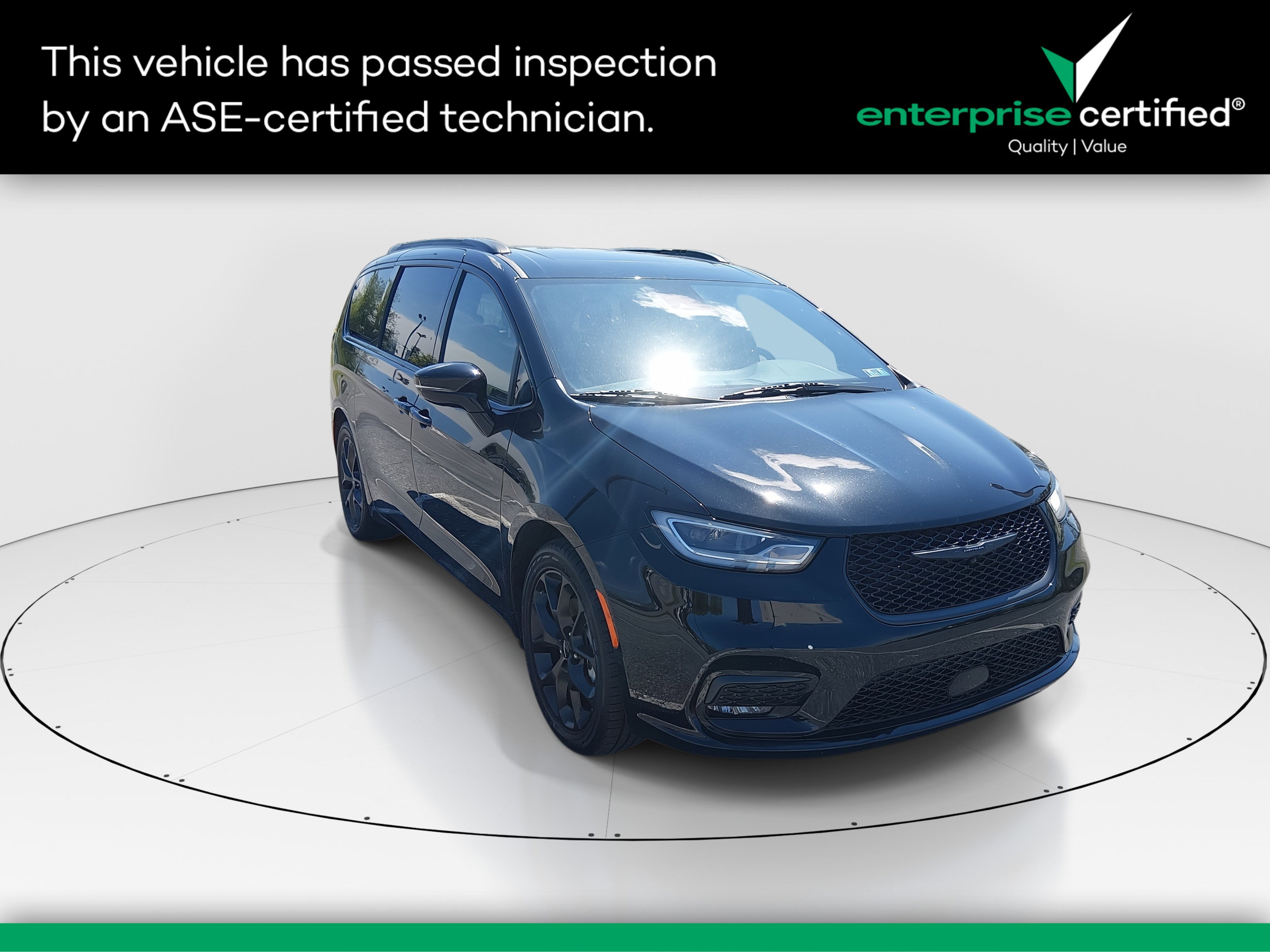 Used 2025 Chrysler Pacifica Limited FWD