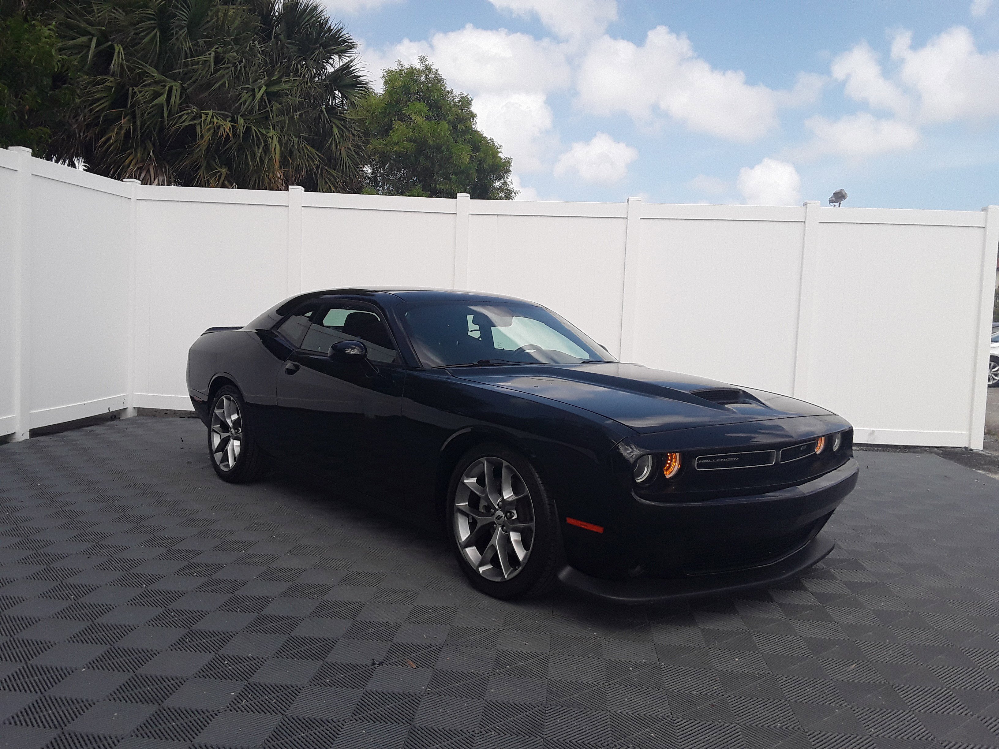 2023 Dodge Challenger GT RWD