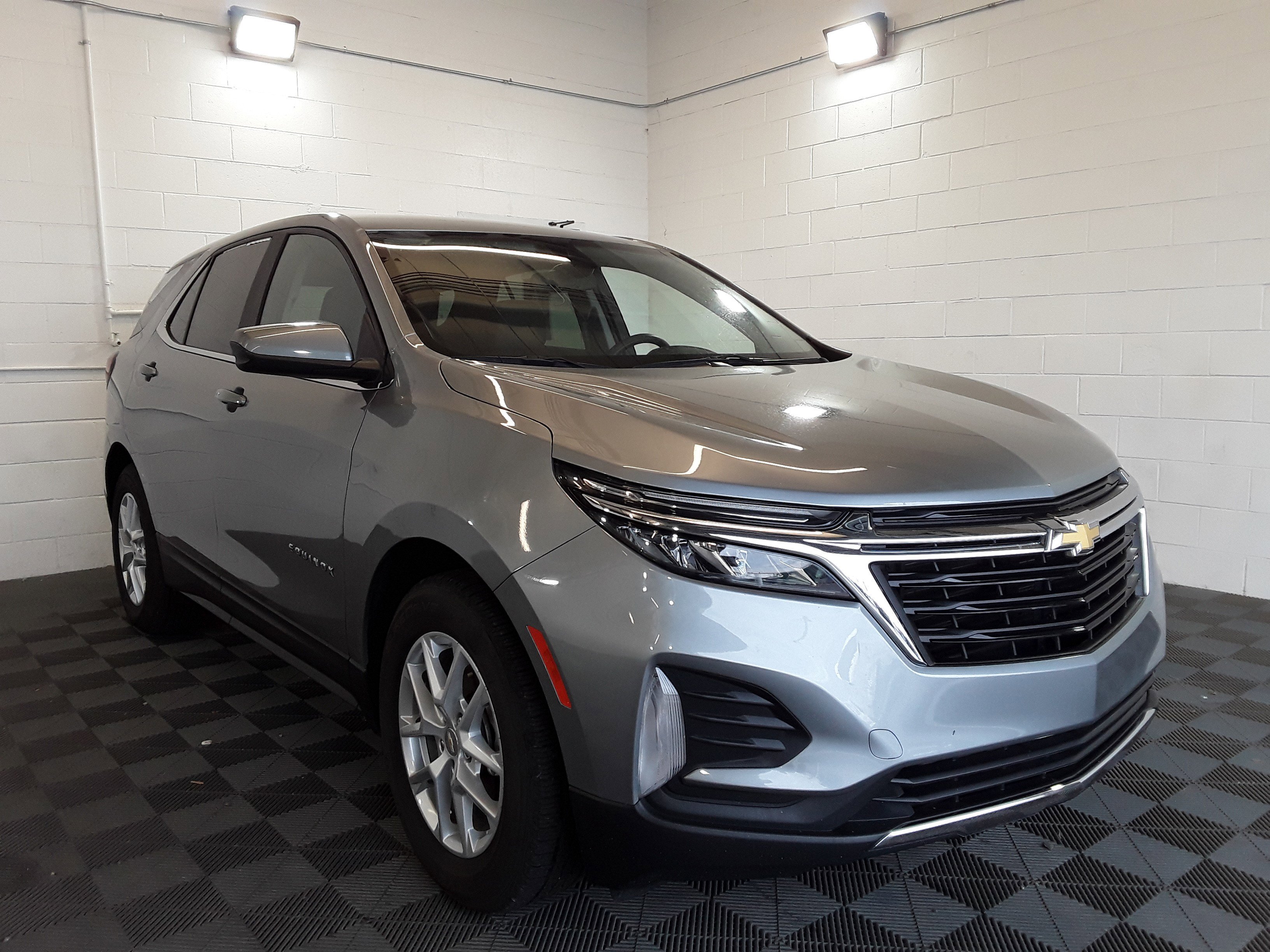 Used 2023 Chevrolet Equinox FWD 4dr LT w/1LT