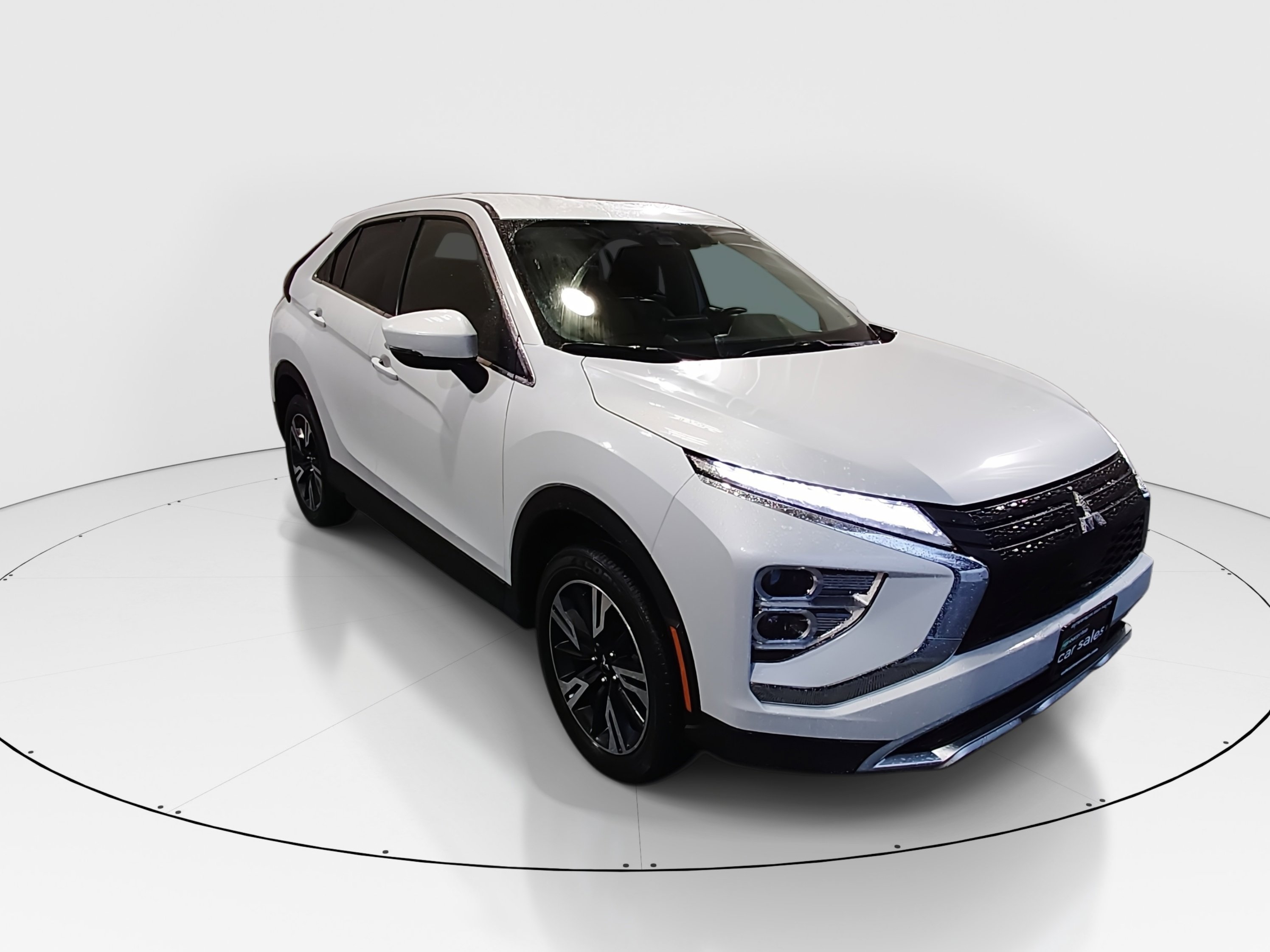2024 Mitsubishi Eclipse Cross SE's photo