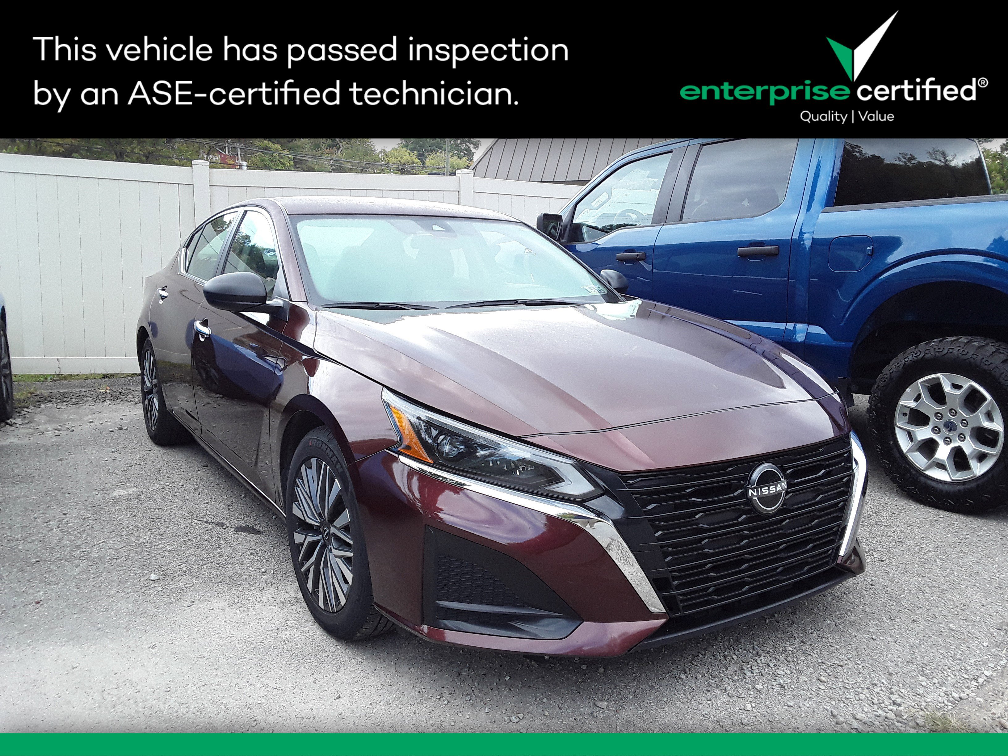 Used 2024 Nissan Altima 2.5 SV Sedan